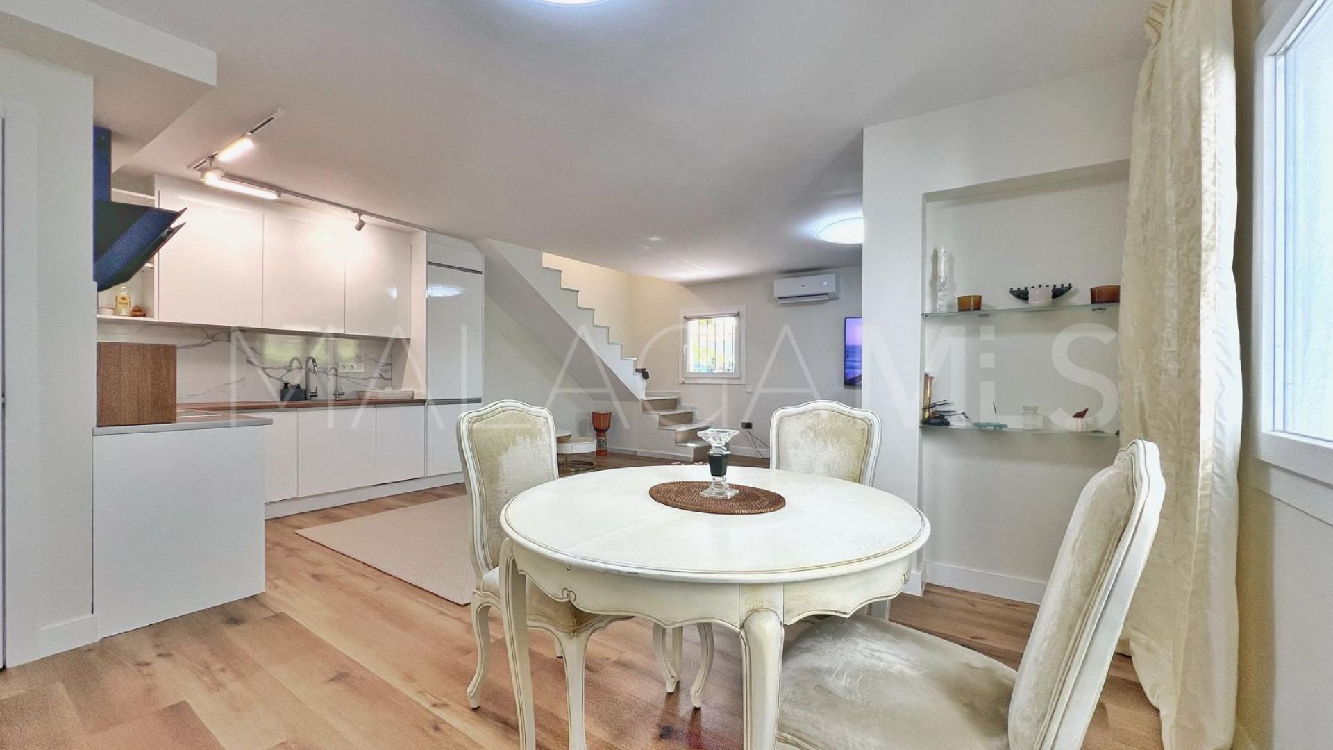 Maison de ville for sale in Paraiso Barronal