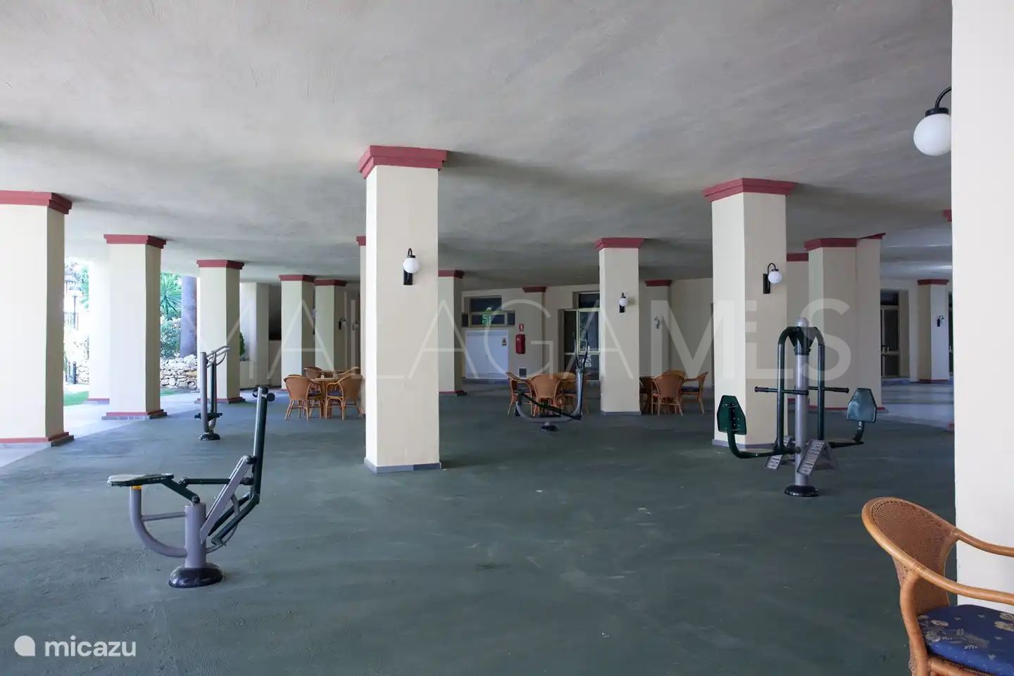 Studio for sale in Romana Playa