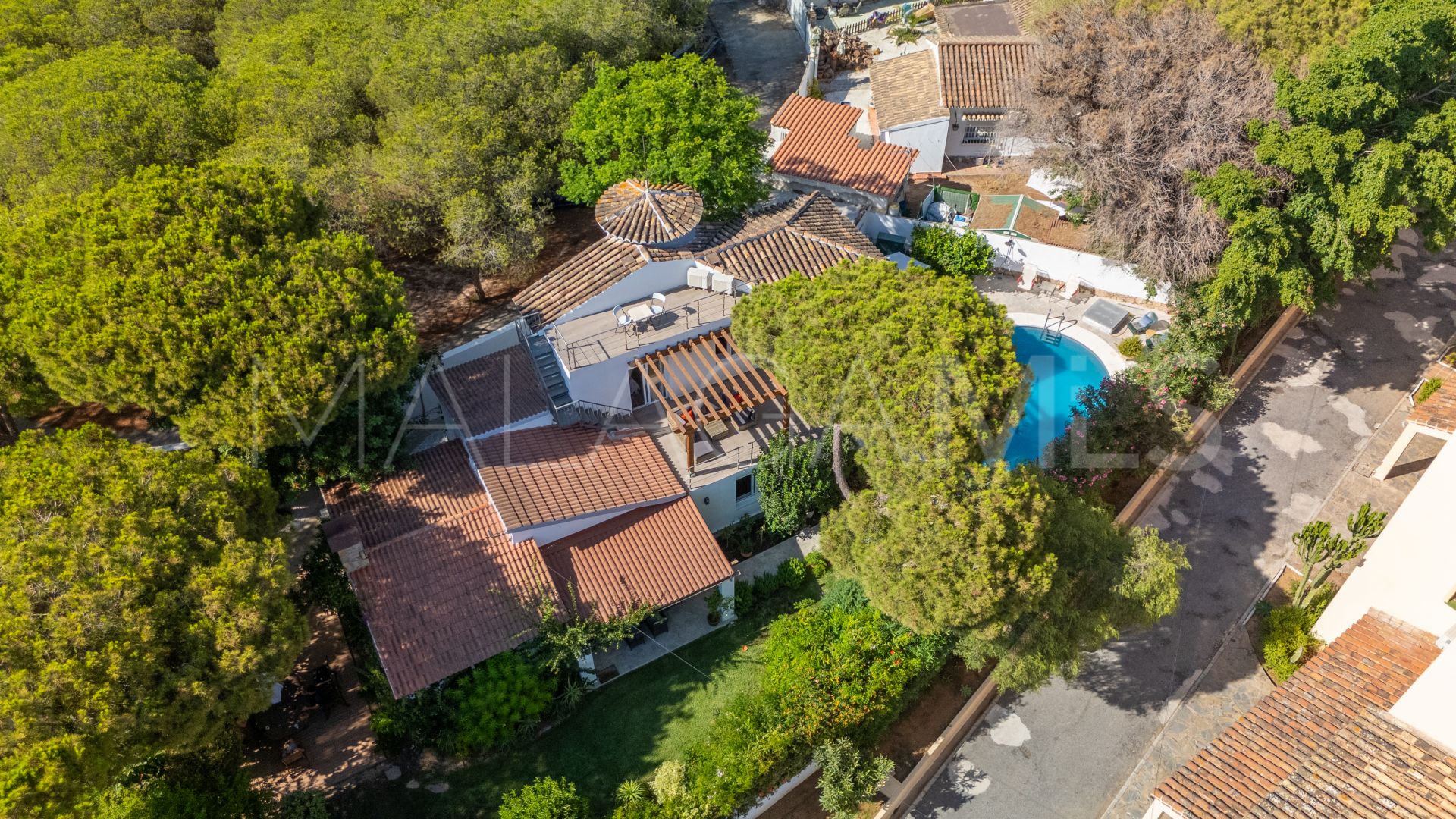 For sale villa in Las Chapas