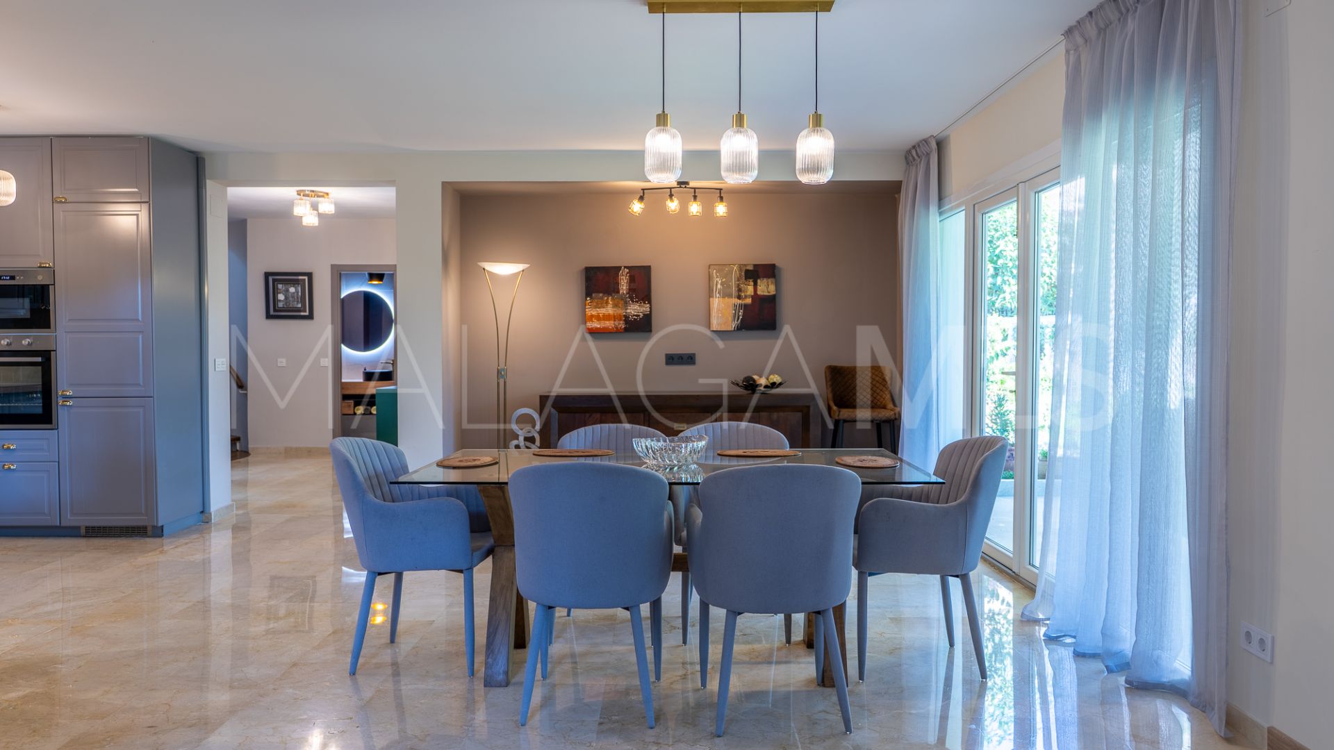 For sale villa in Las Chapas