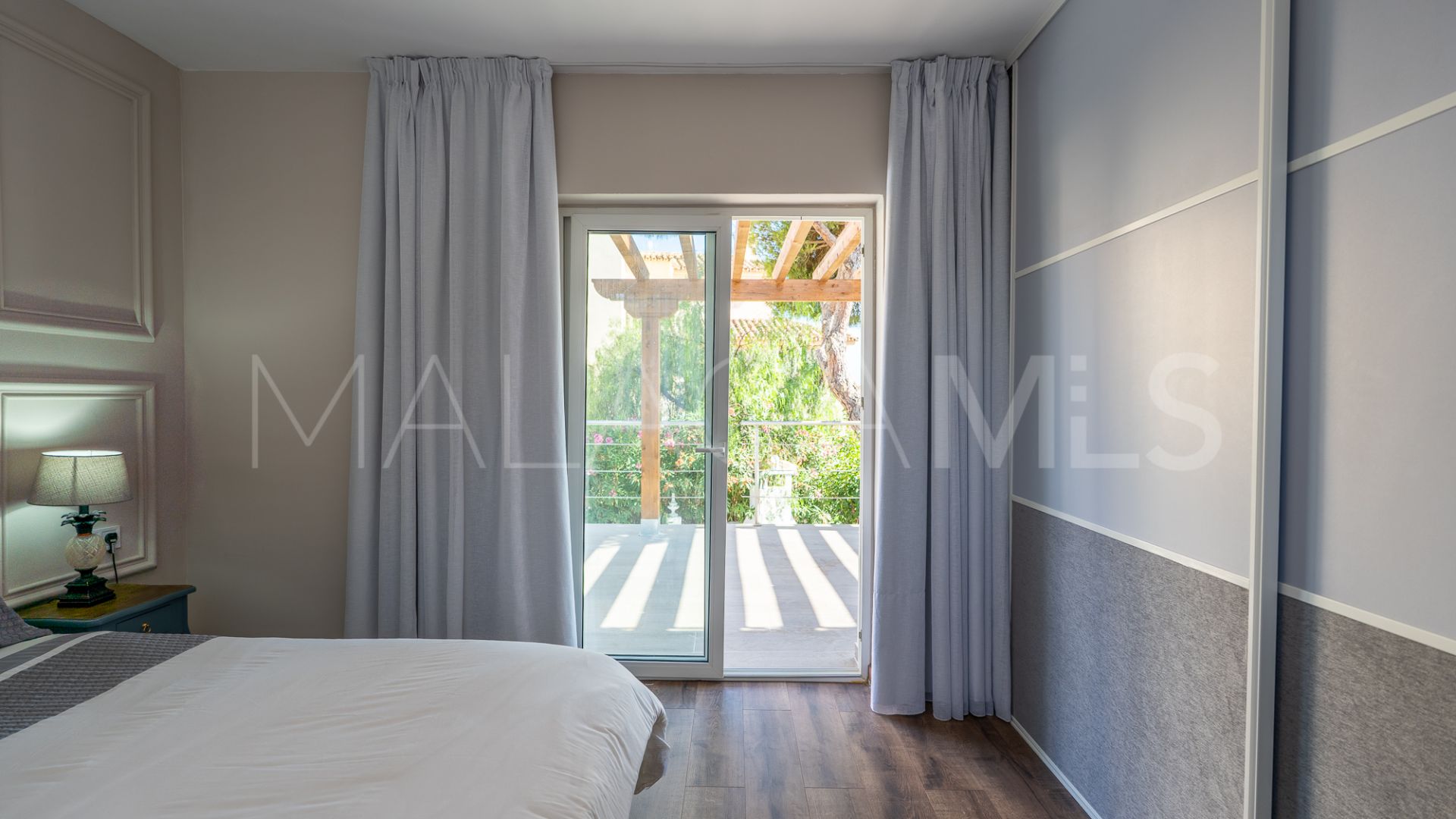 For sale villa in Las Chapas