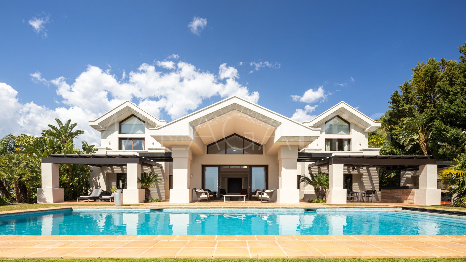 Villa for sale in Los Flamingos