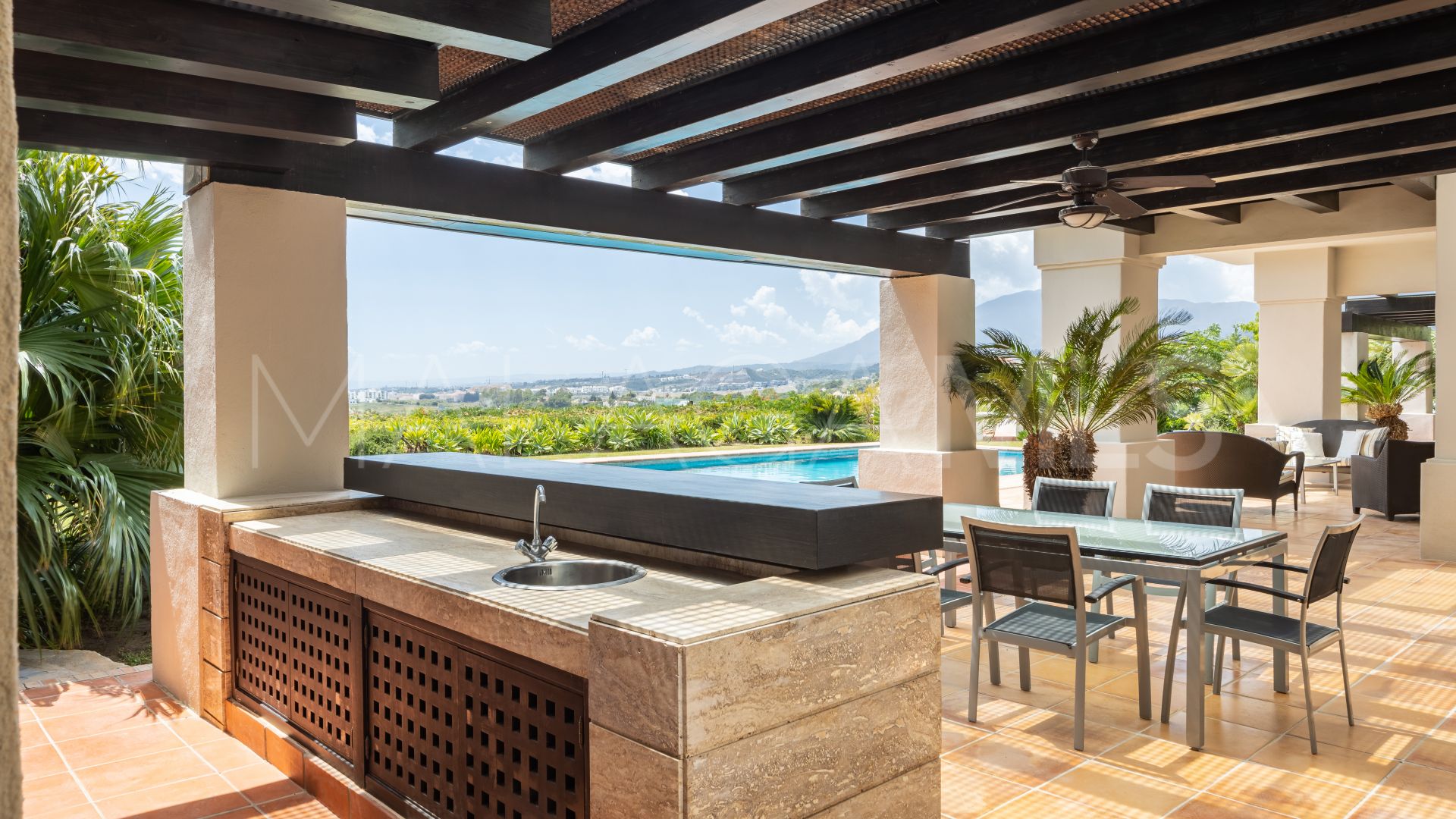 Villa for sale in Los Flamingos