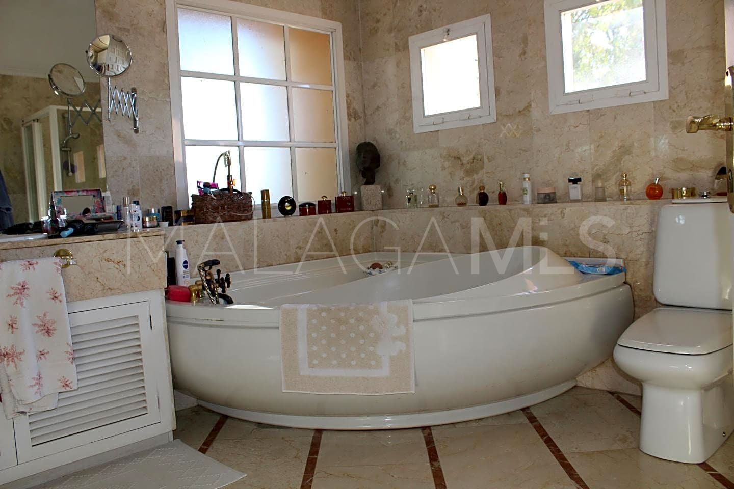Haus for sale in Atalaya Golf