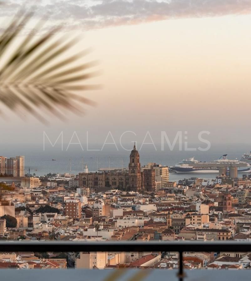 Apartment with 3 bedrooms for sale in Malaga - Martiricos-La Roca