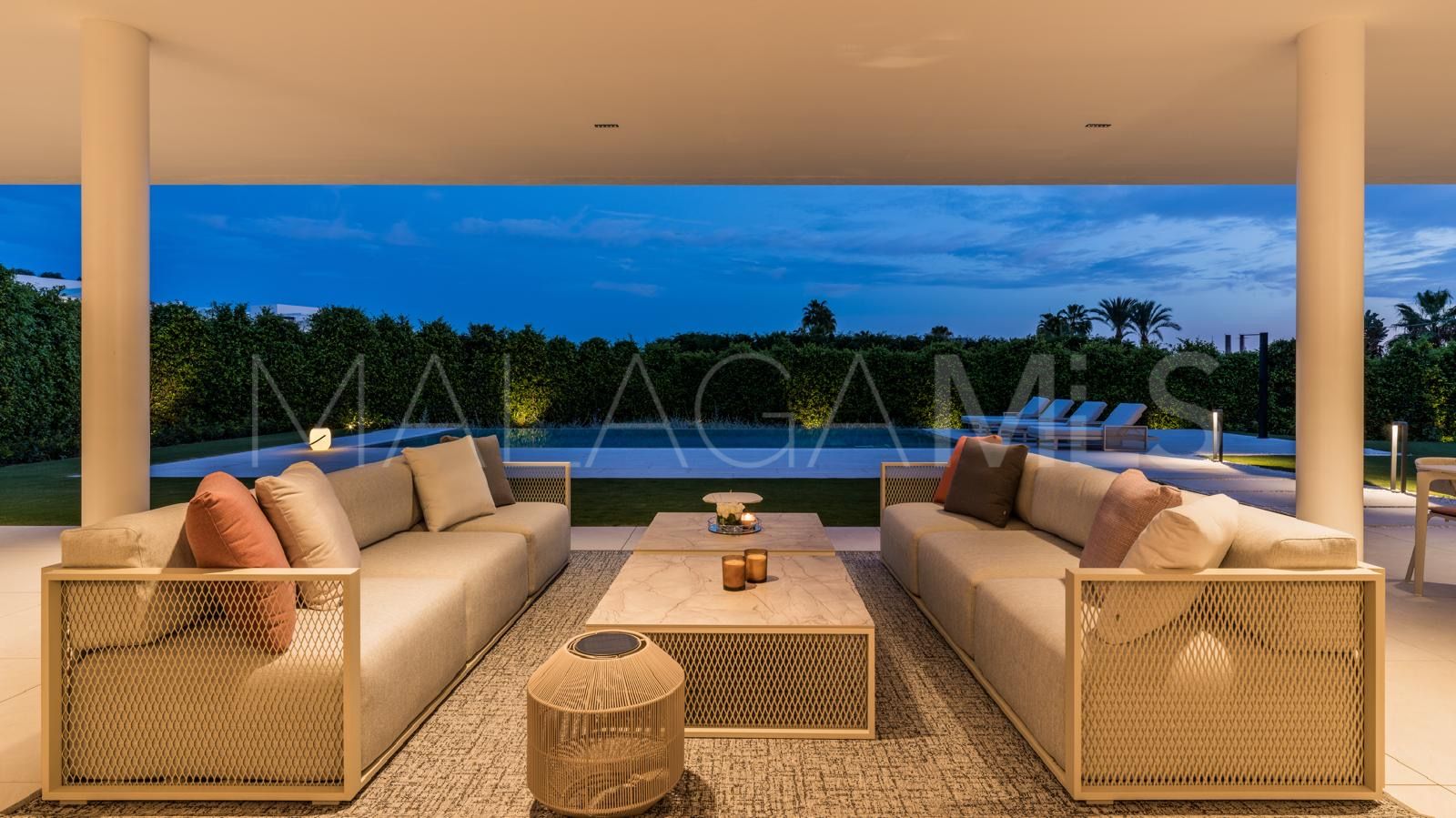Villa for sale in Golden Mile