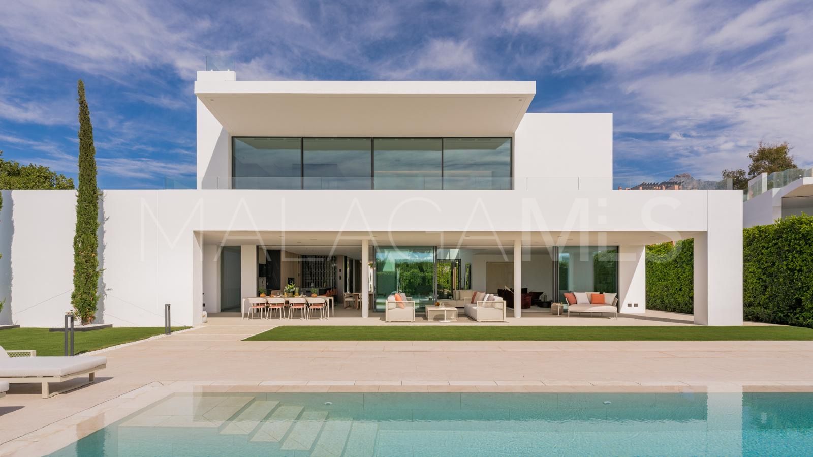 Villa for sale in Golden Mile