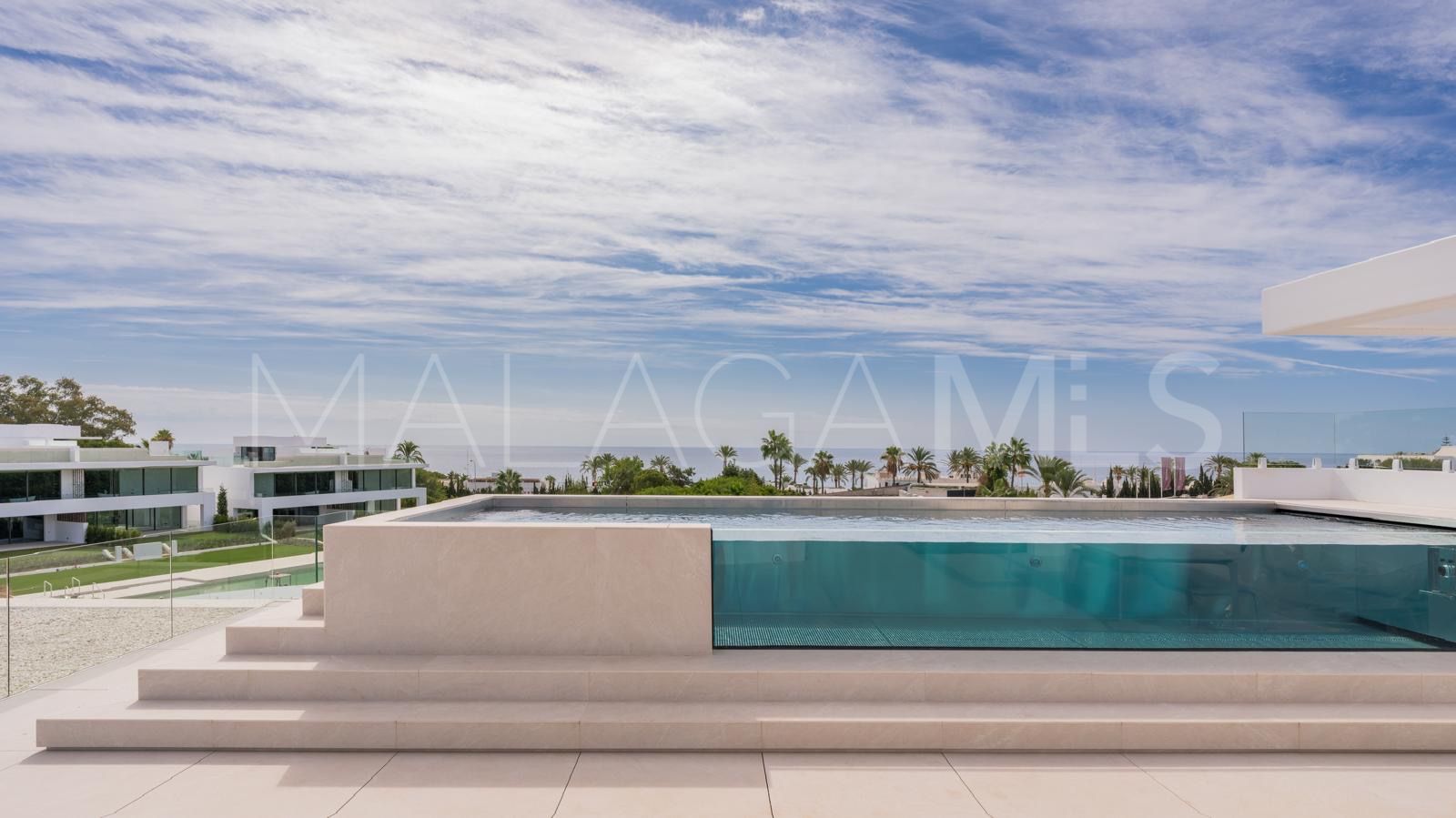 Villa for sale in Golden Mile