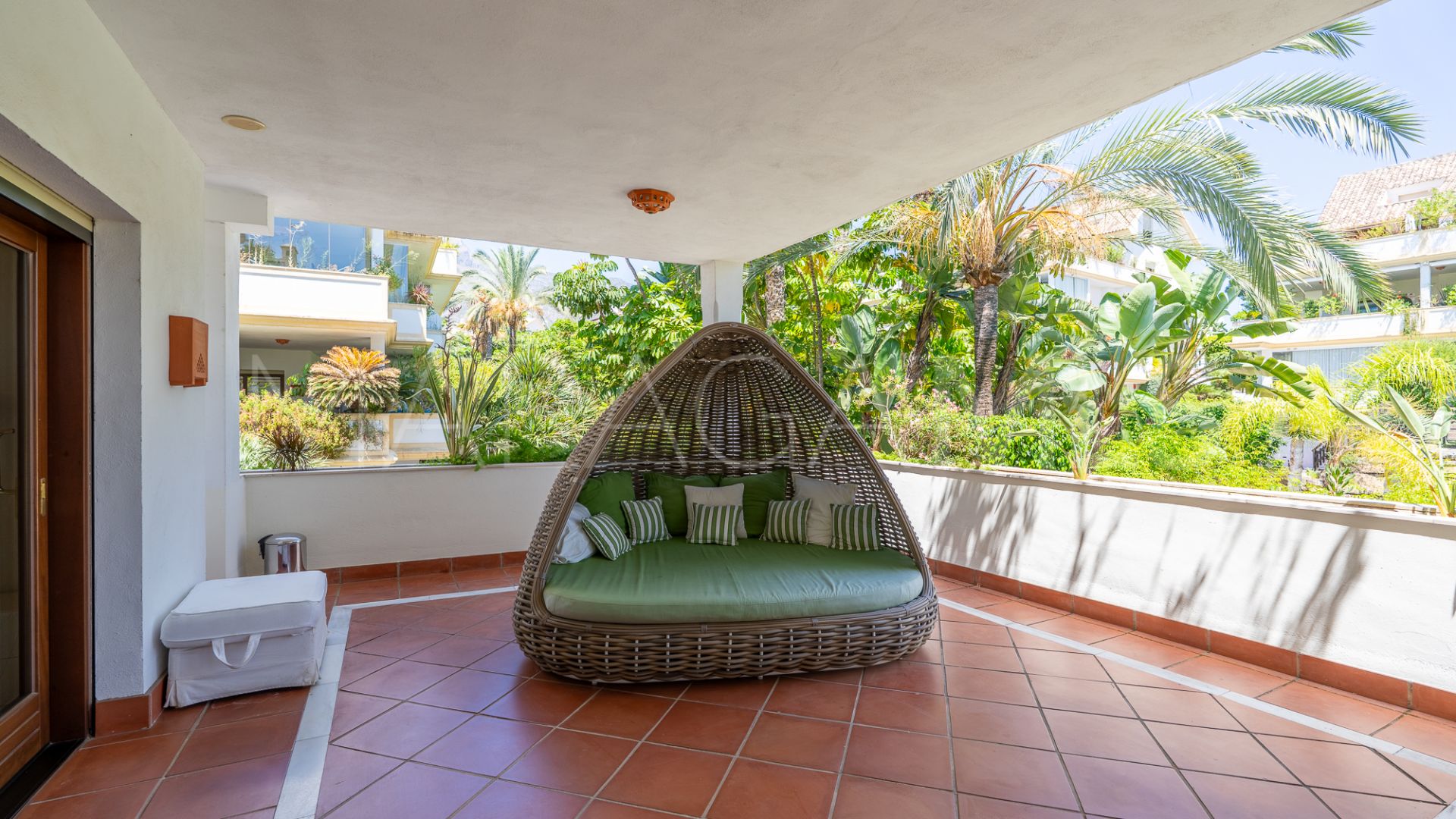 Appartement rez de chaussée for sale in Lomas del Virrey