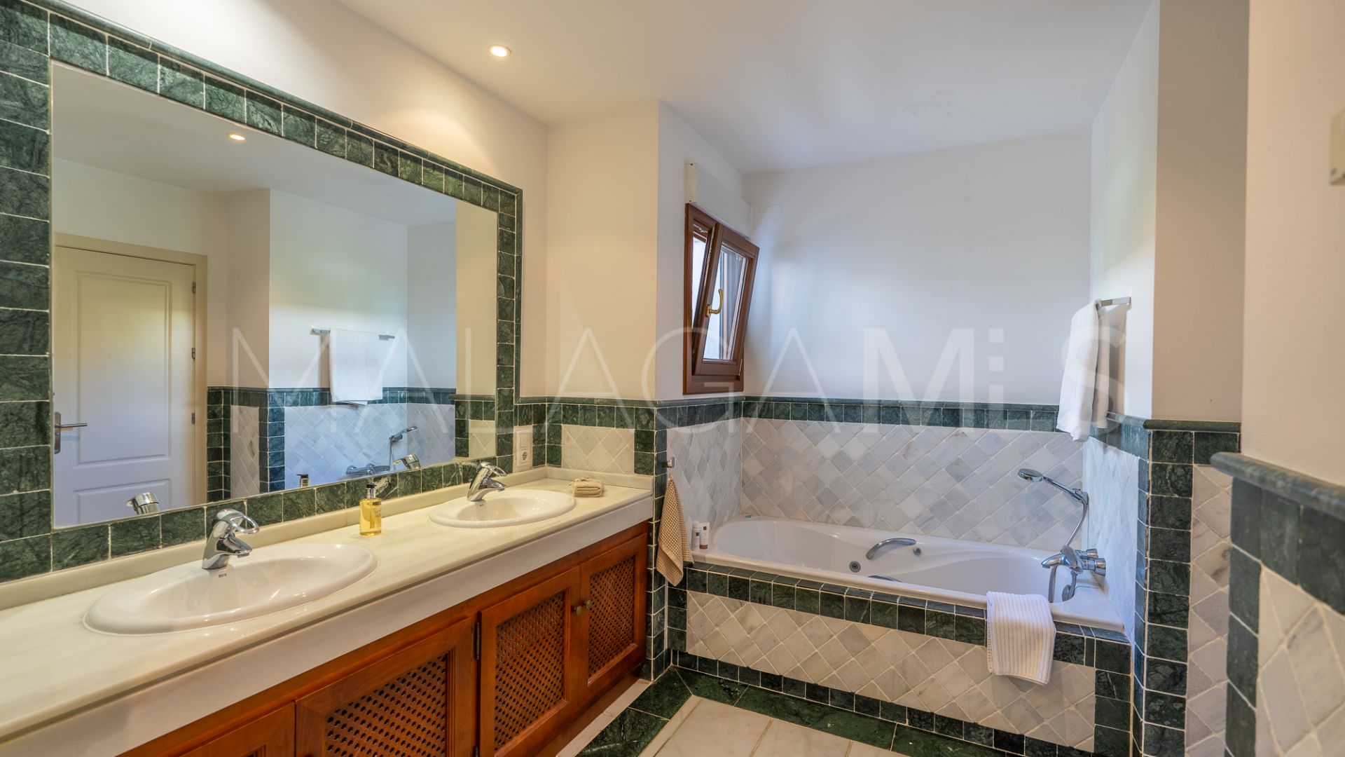 Appartement rez de chaussée for sale in Lomas del Virrey