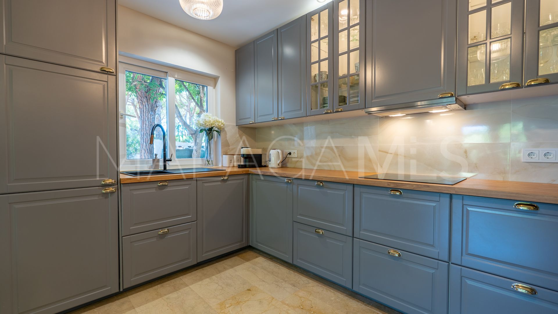 Villa for sale in Marbesa