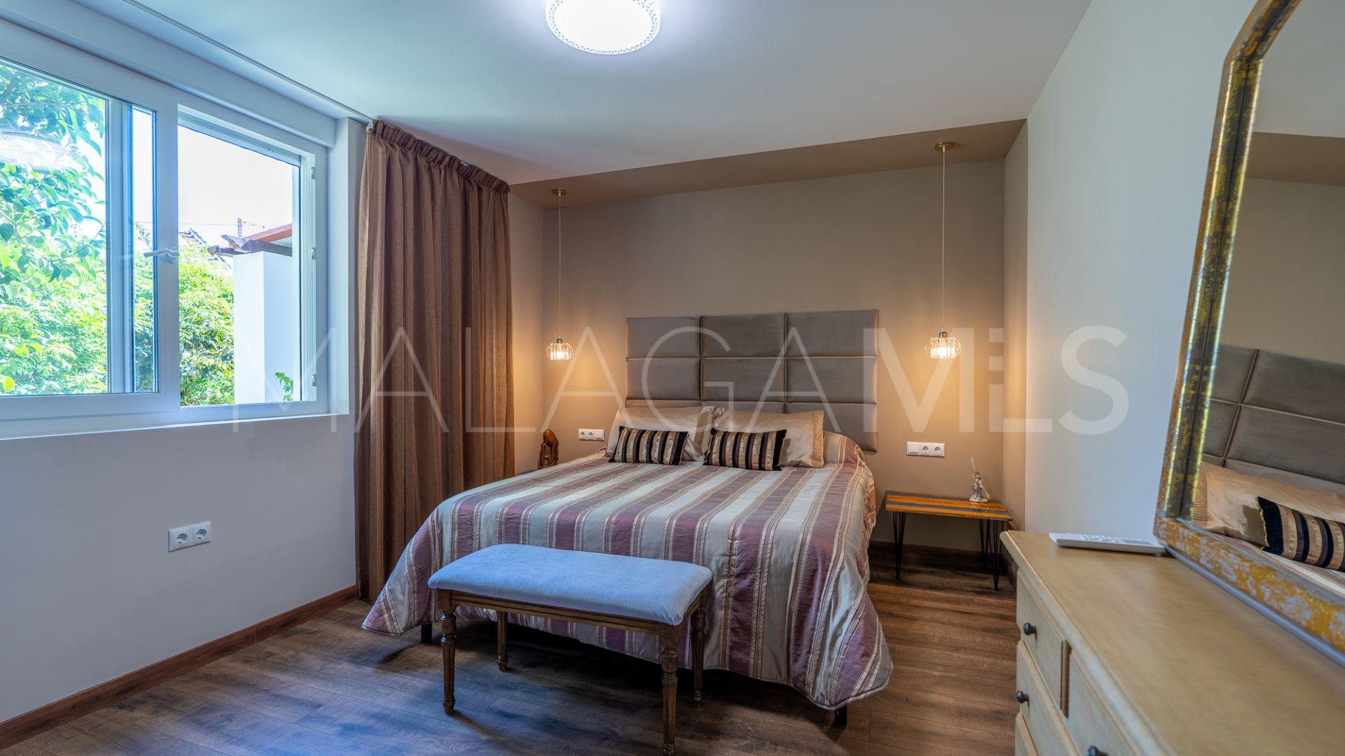 Villa for sale in Marbesa