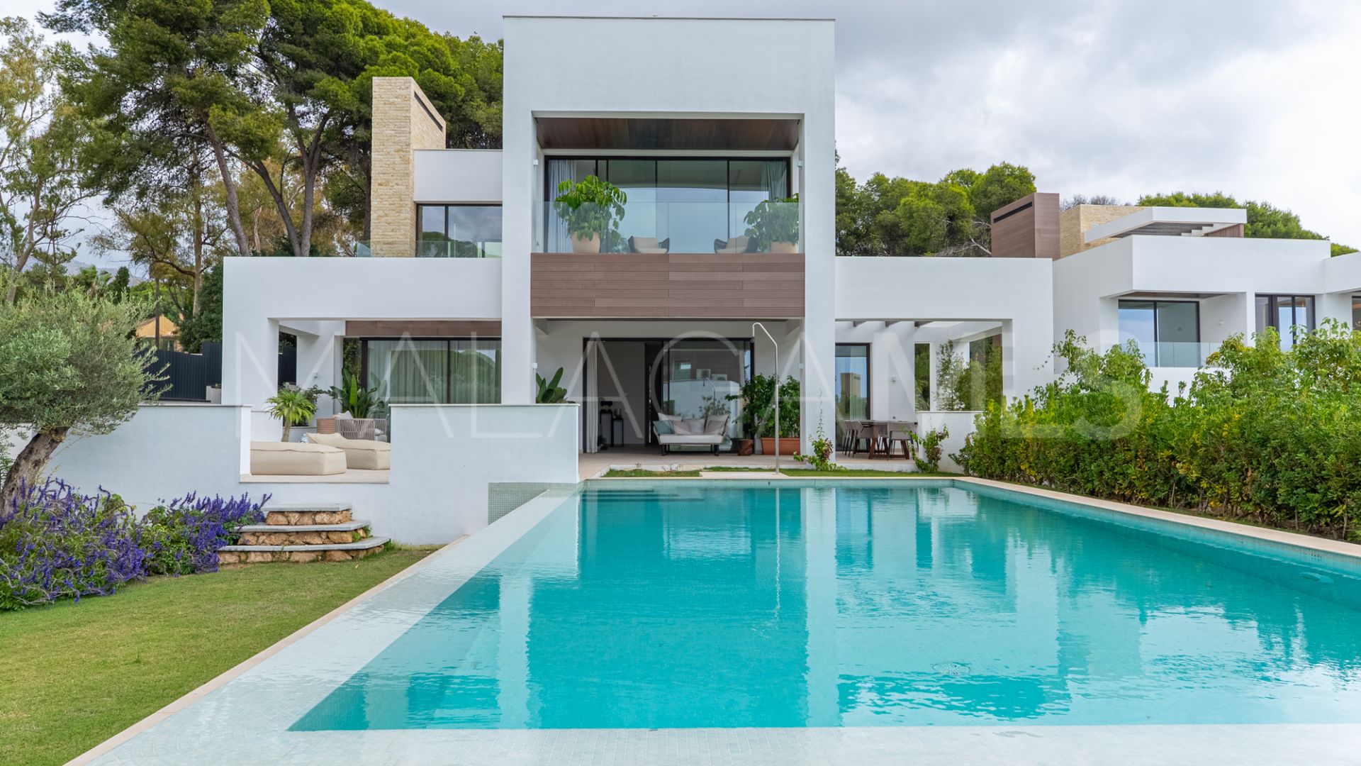 Villa for sale in La Fuente with 5 bedrooms