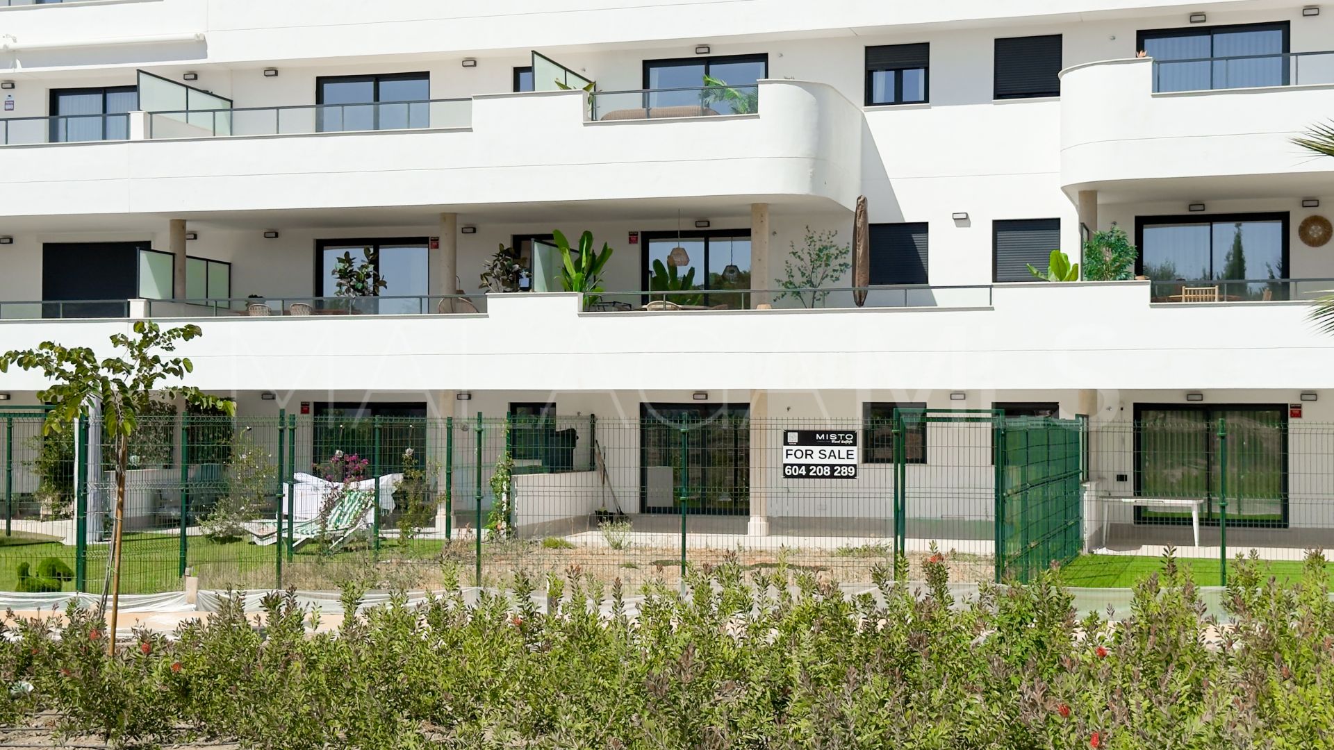 2 bedrooms ground floor apartment in La Resina Golf for sale