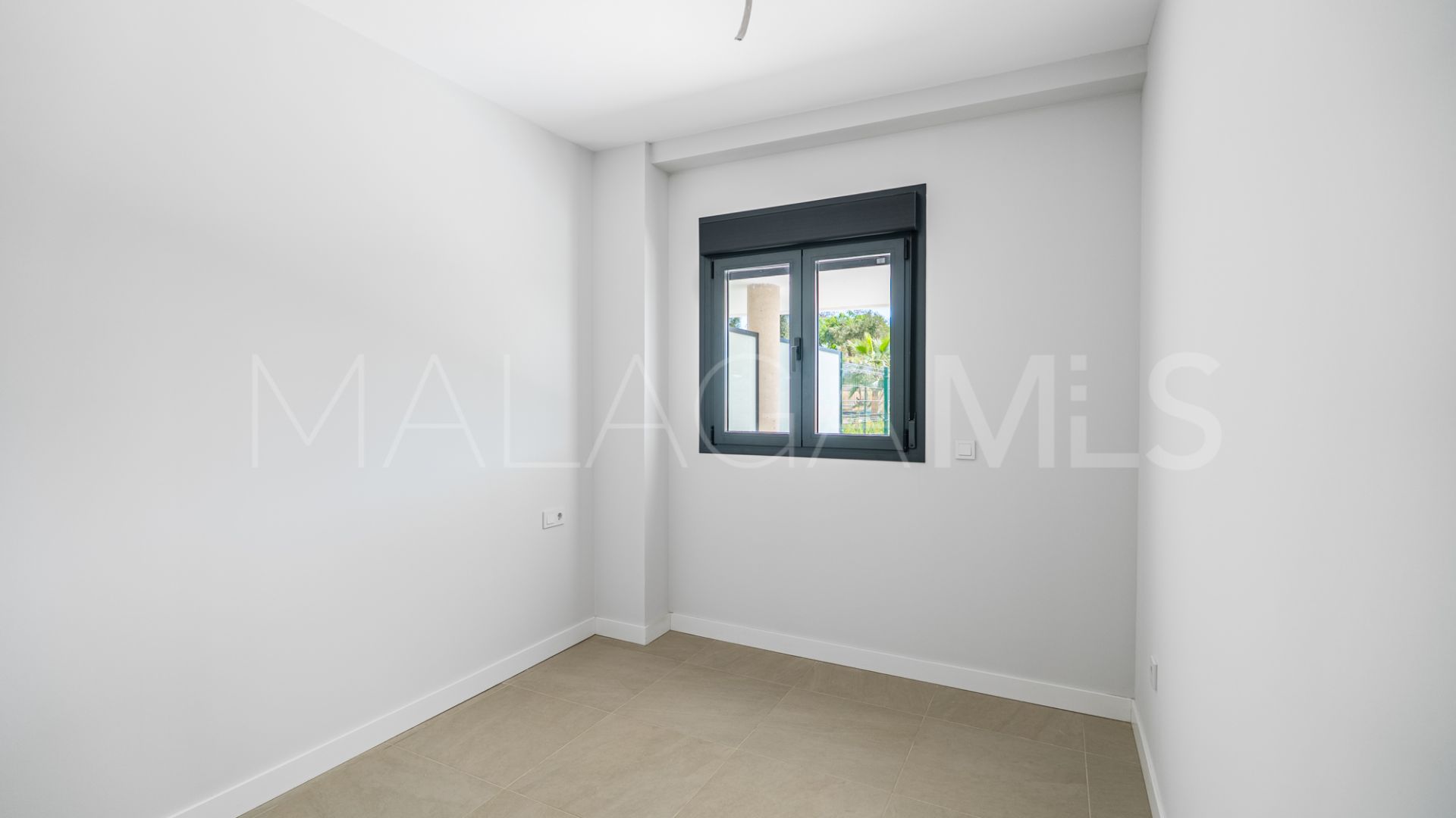 2 bedrooms ground floor apartment in La Resina Golf for sale