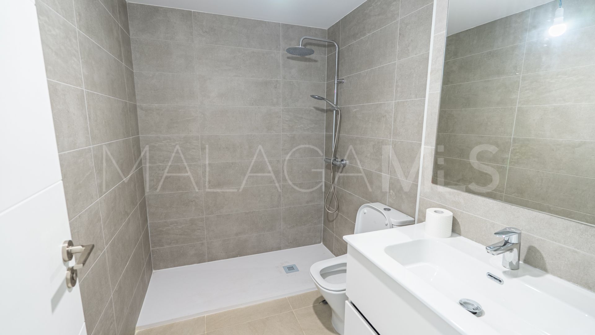 2 bedrooms ground floor apartment in La Resina Golf for sale