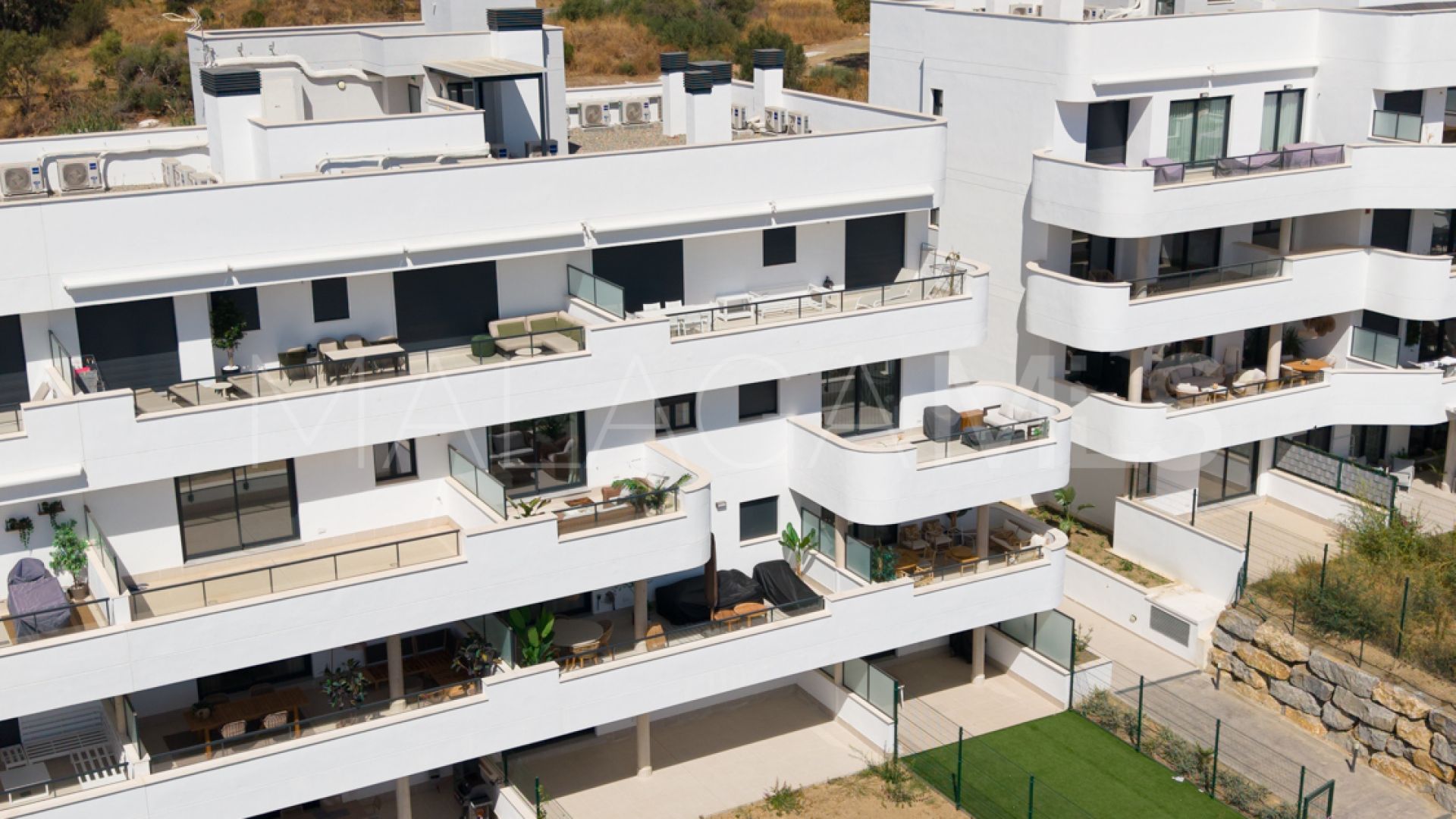 2 bedrooms ground floor apartment in La Resina Golf for sale