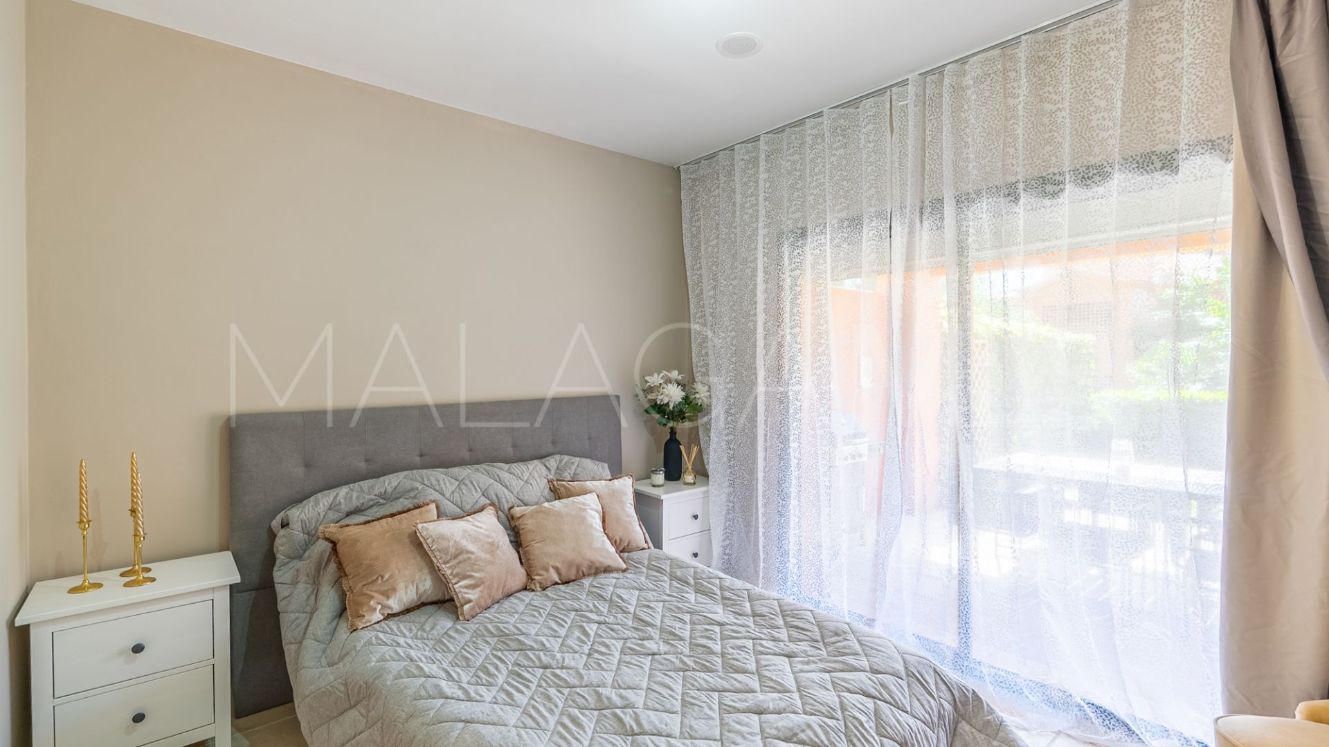 3 bedrooms ground floor apartment in Benatalaya for sale