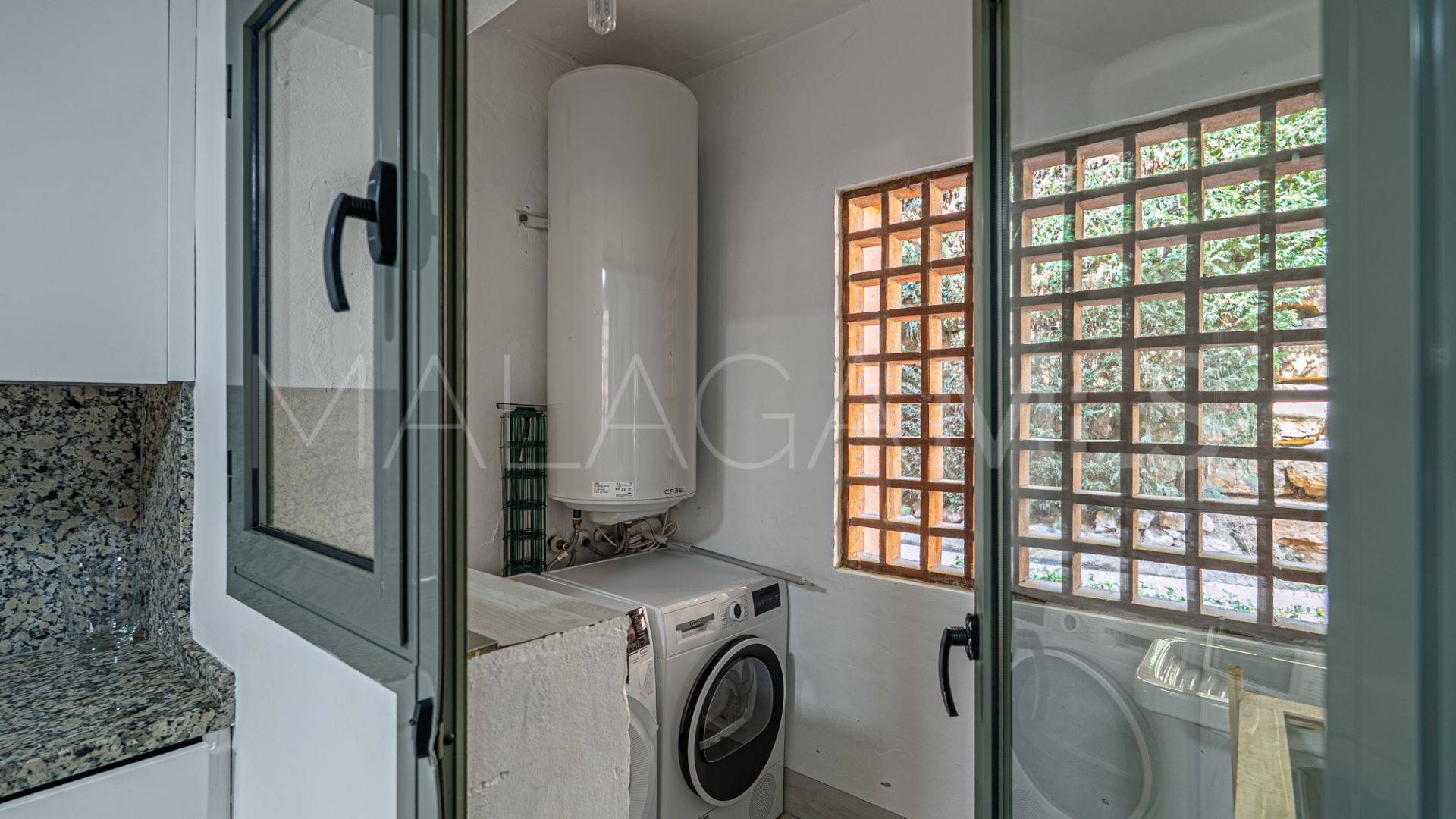 3 bedrooms ground floor apartment in Benatalaya for sale