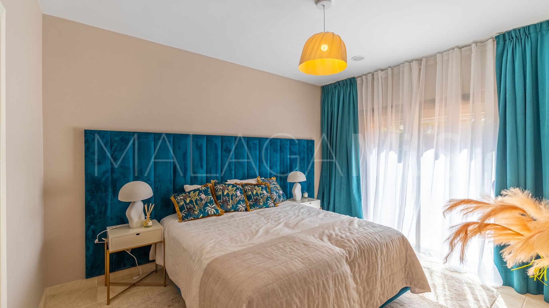 3 bedrooms ground floor apartment in Benatalaya for sale