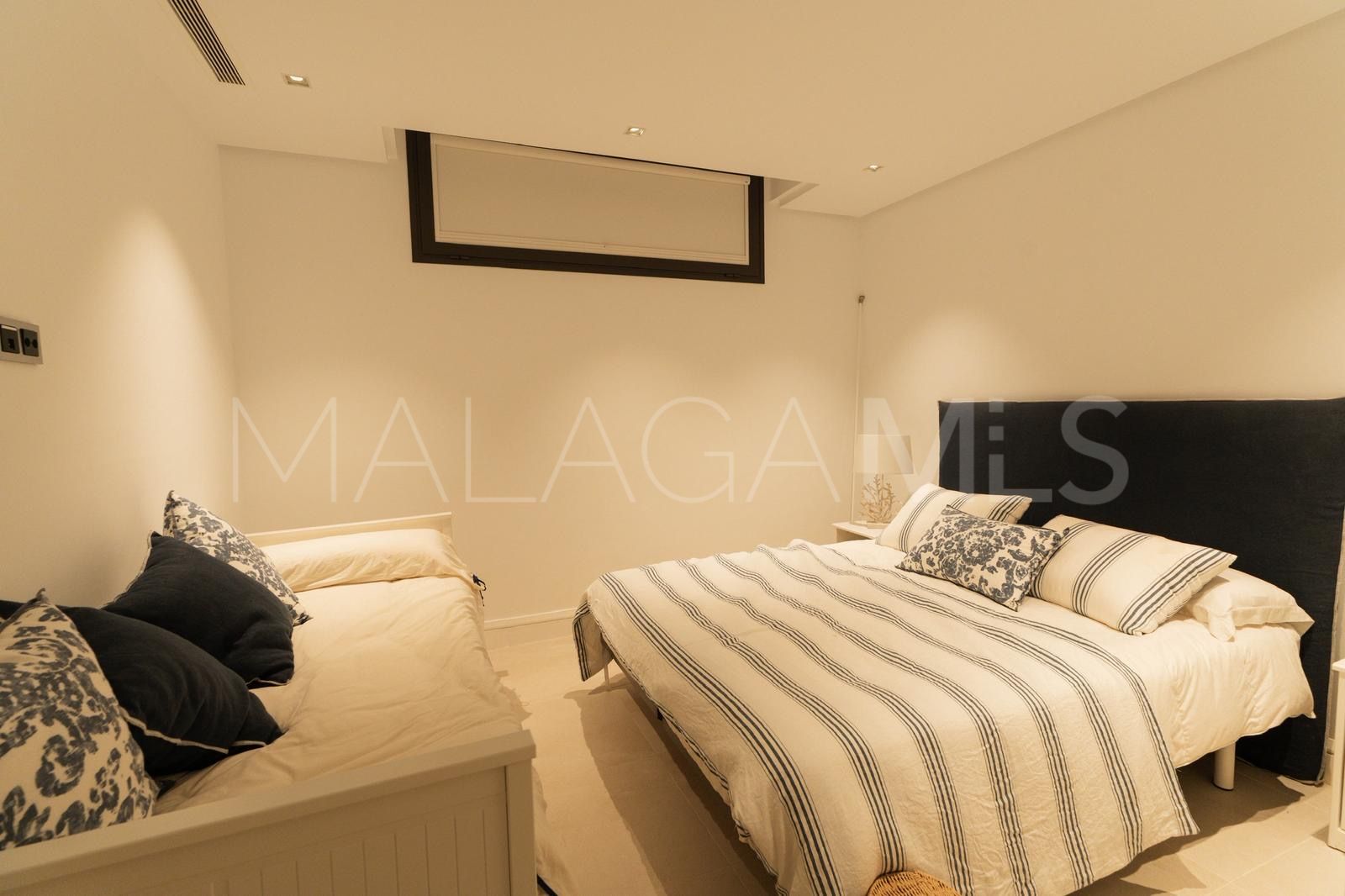 Se vende villa with 4 bedrooms in Los Flamingos