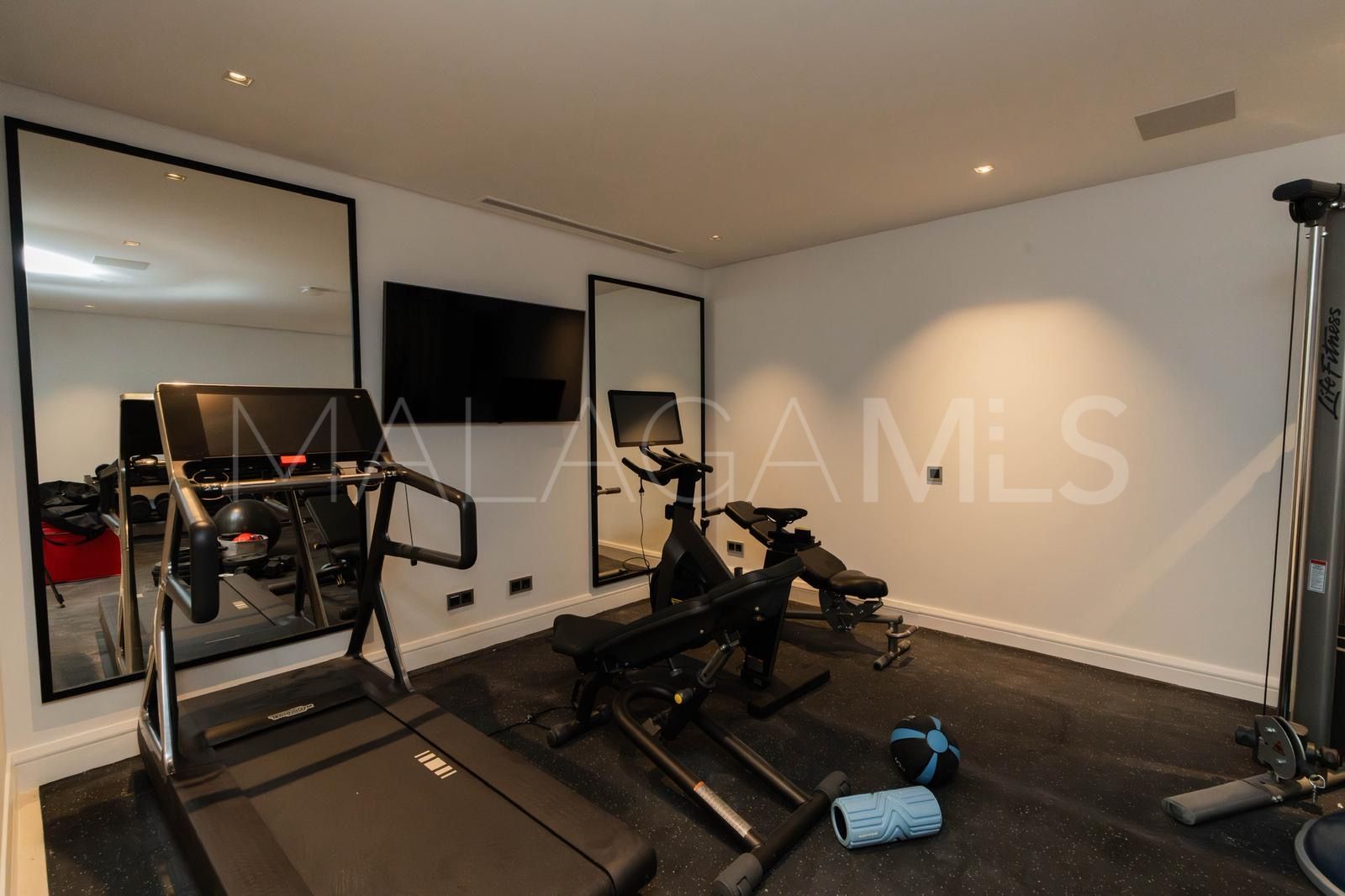 Se vende villa with 4 bedrooms in Los Flamingos