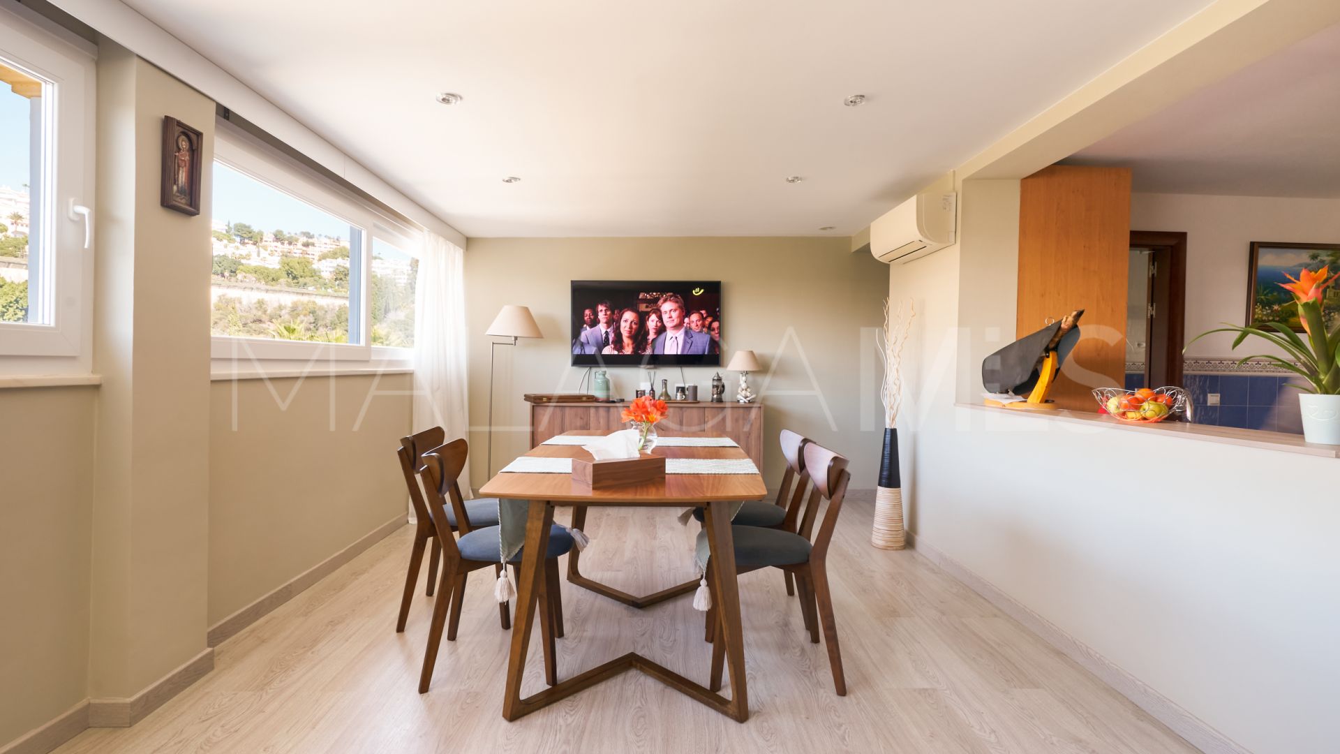 Parhus for sale in Sitio de Calahonda