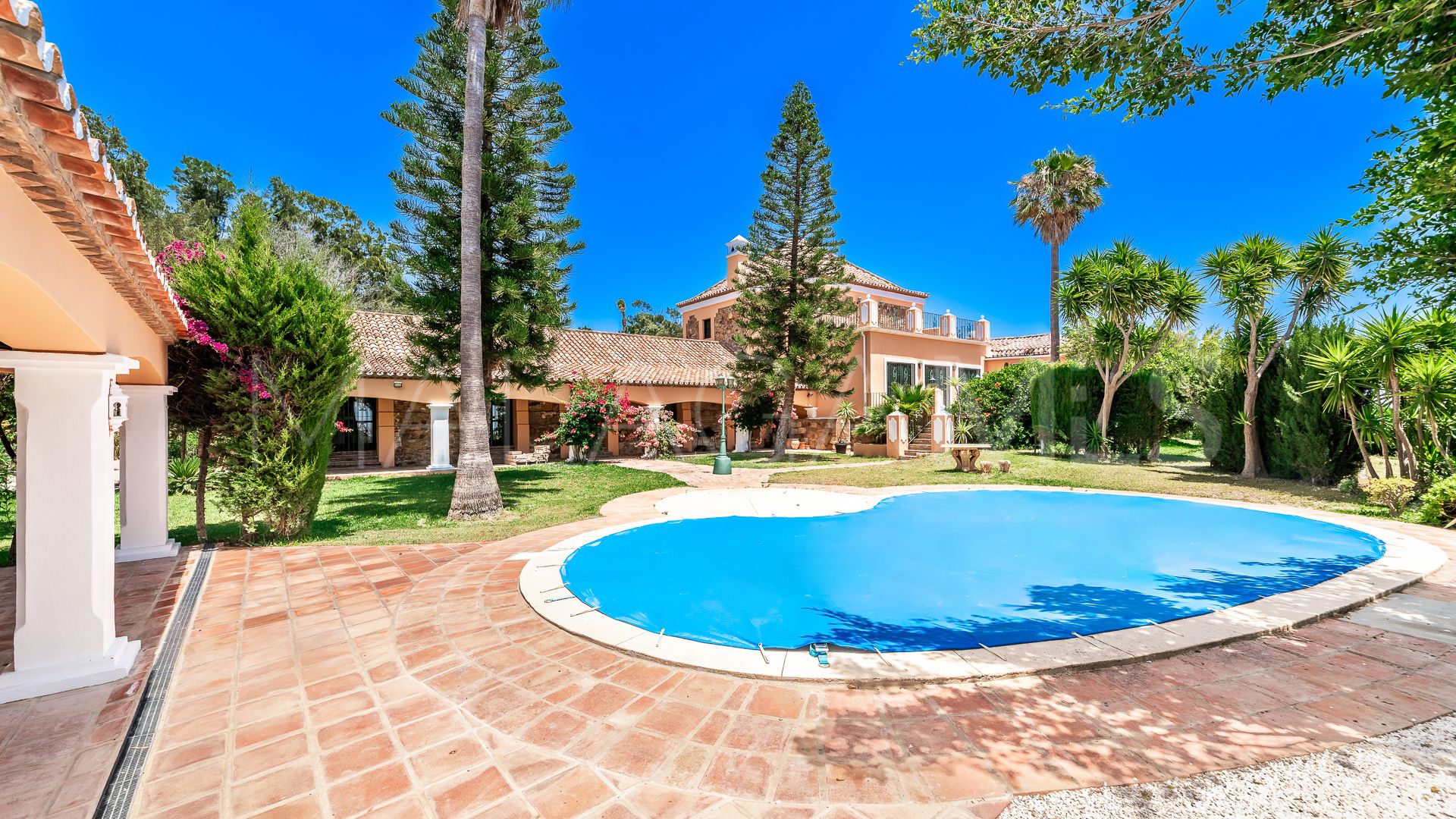 Casa for sale in Manilva