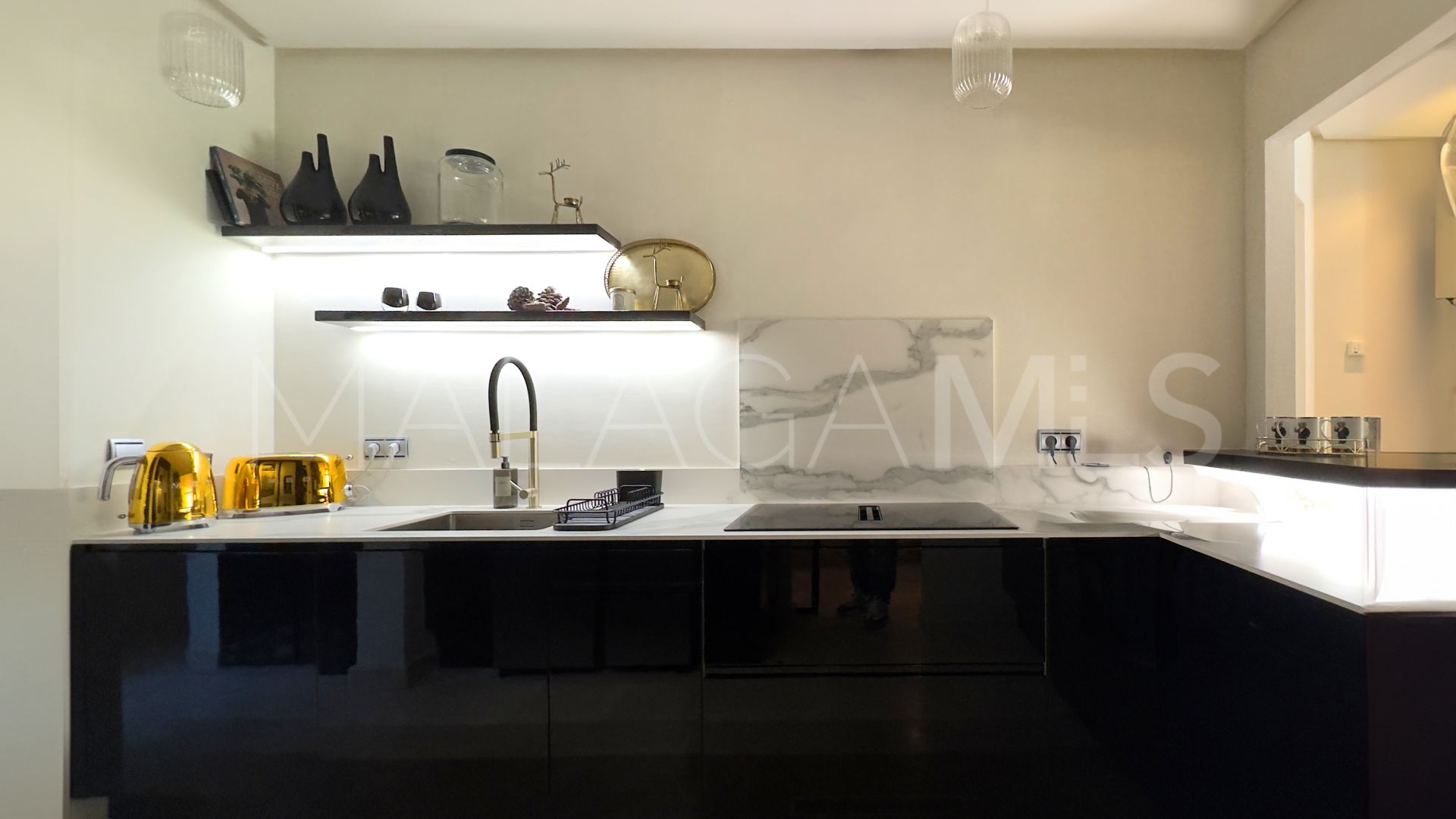 Appartement rez de chaussée for sale in Mansion Club