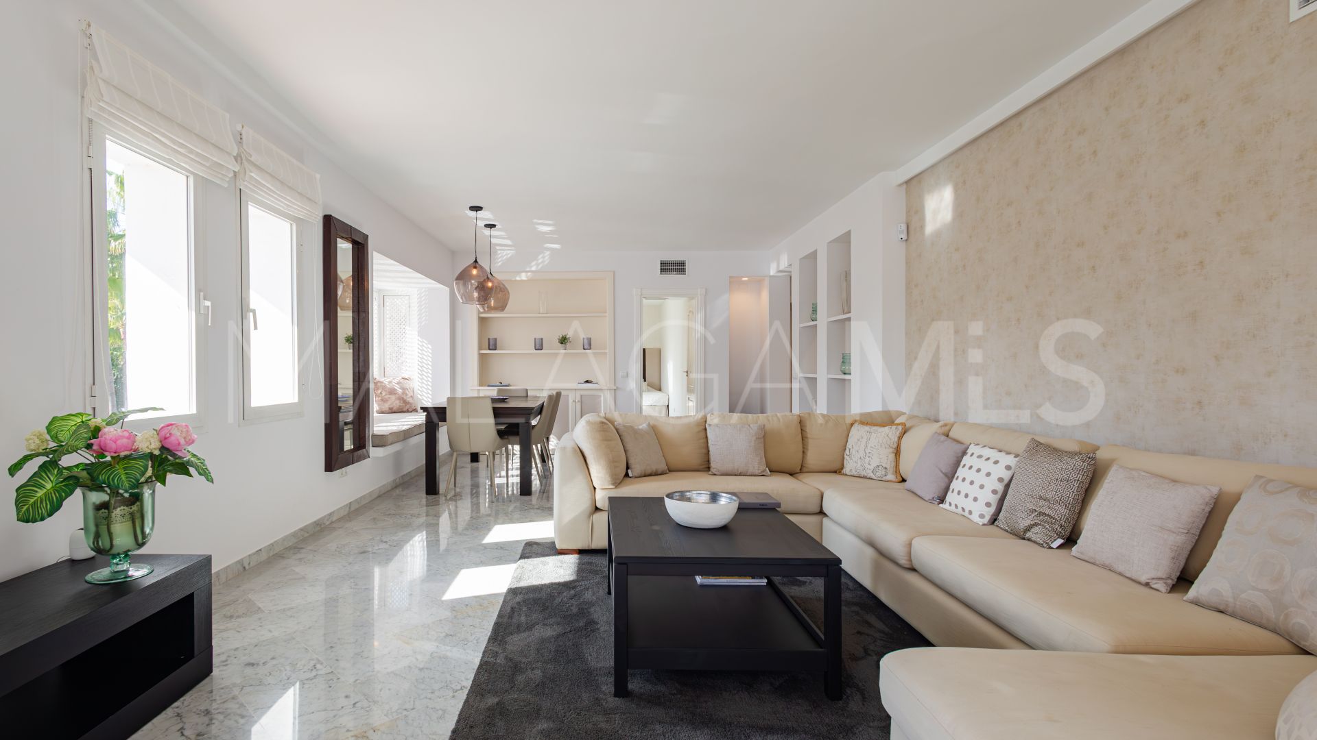 Marina Puente Romano, atico duplex a la venta with 4 bedrooms