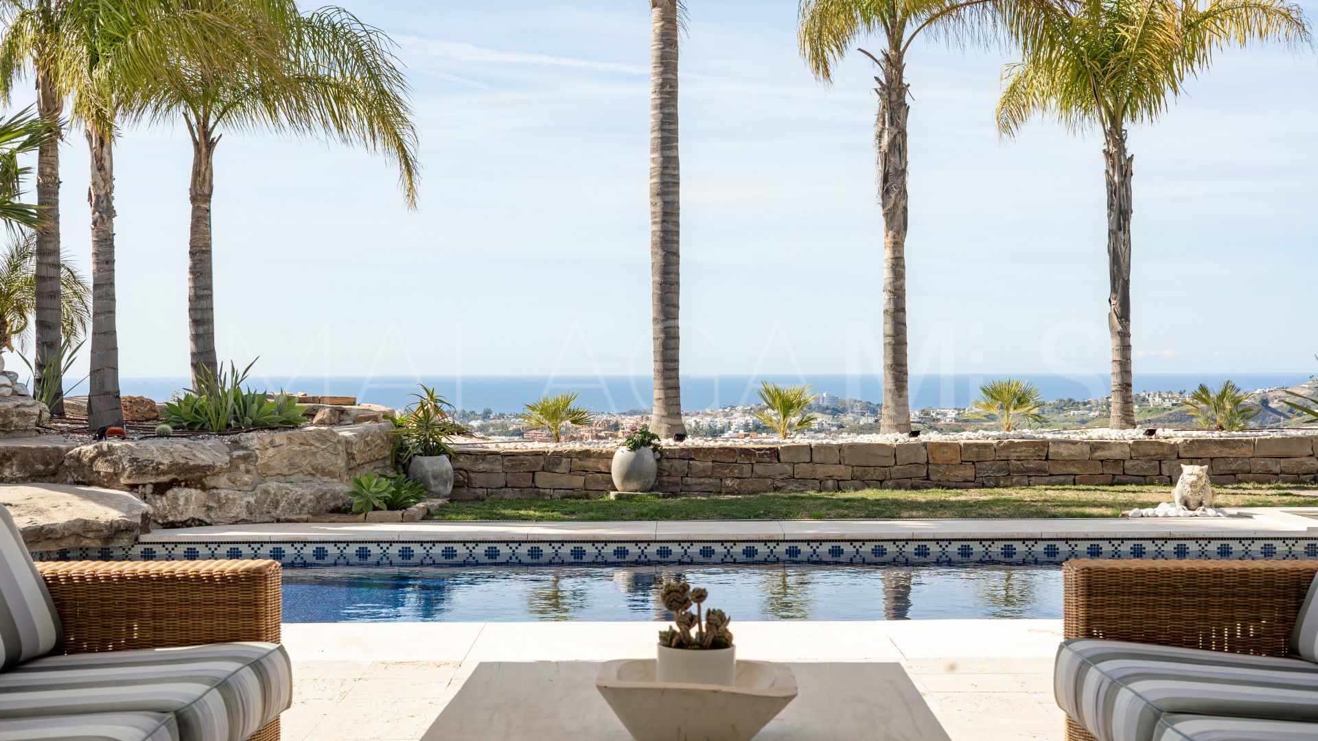 Villa for sale in Los Arqueros