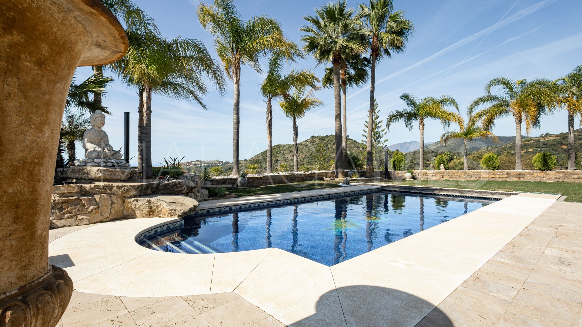 Villa for sale in Los Arqueros
