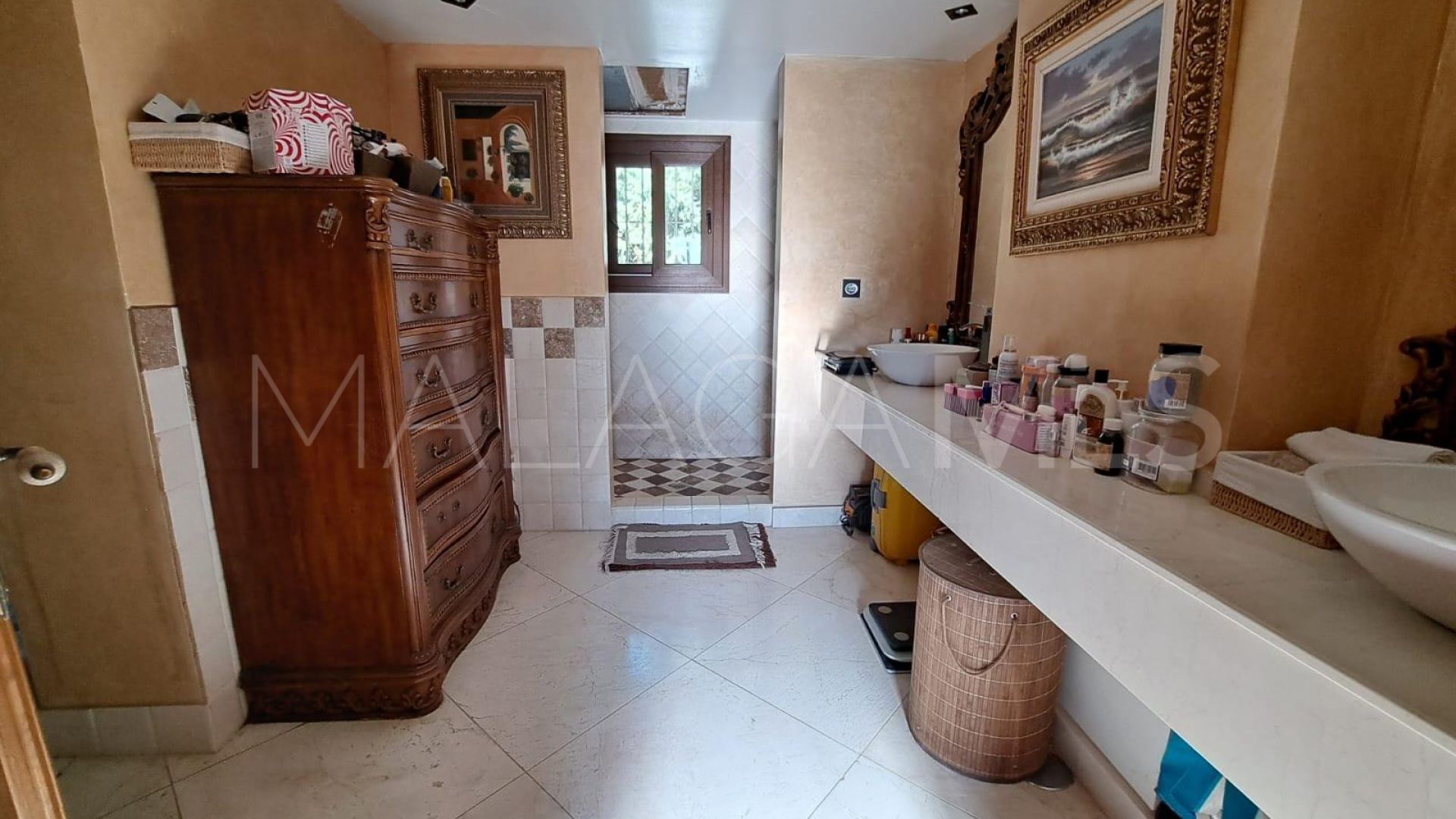Villa for sale in Parcelas del Golf with 5 bedrooms