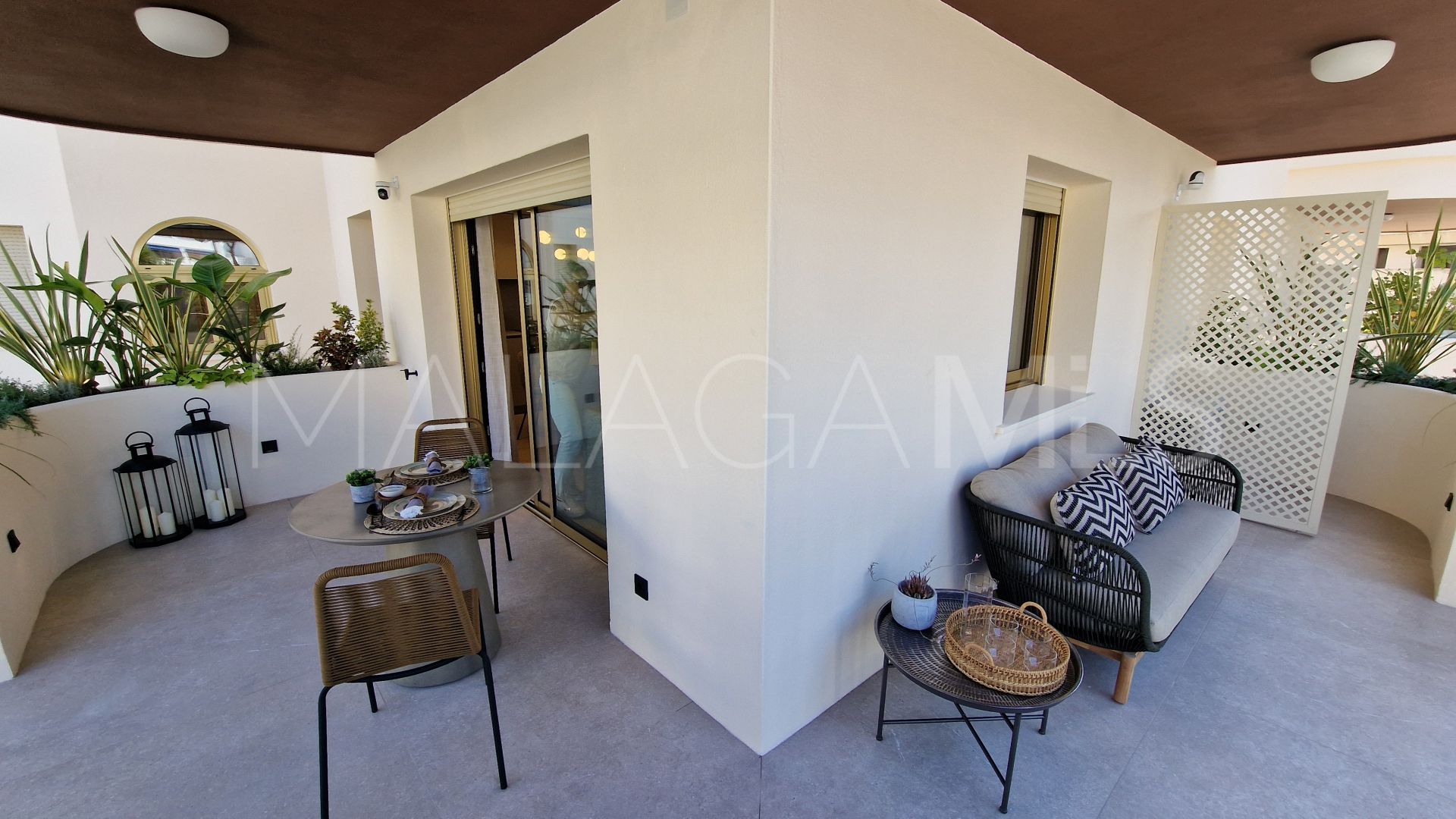 Apartamento de 2 bedrooms for sale in Nueva Andalucia