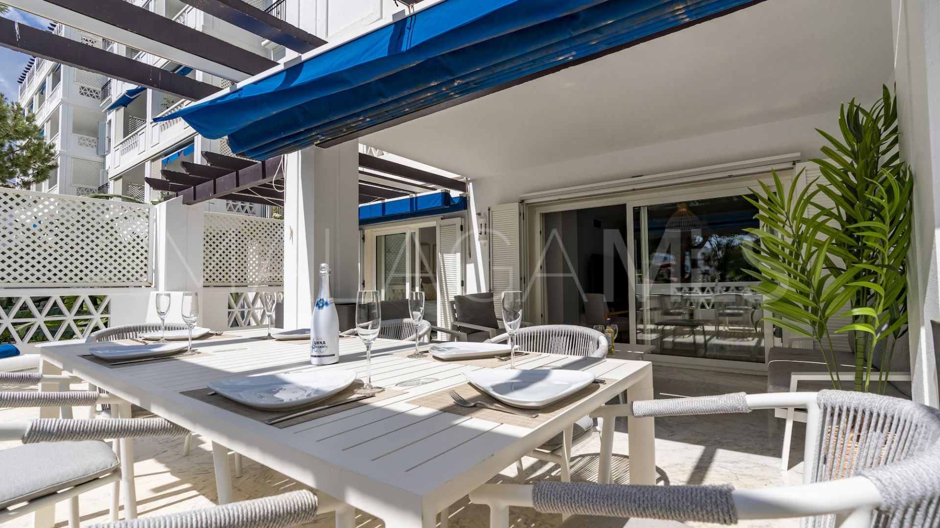 Buy Playas del Duque apartment