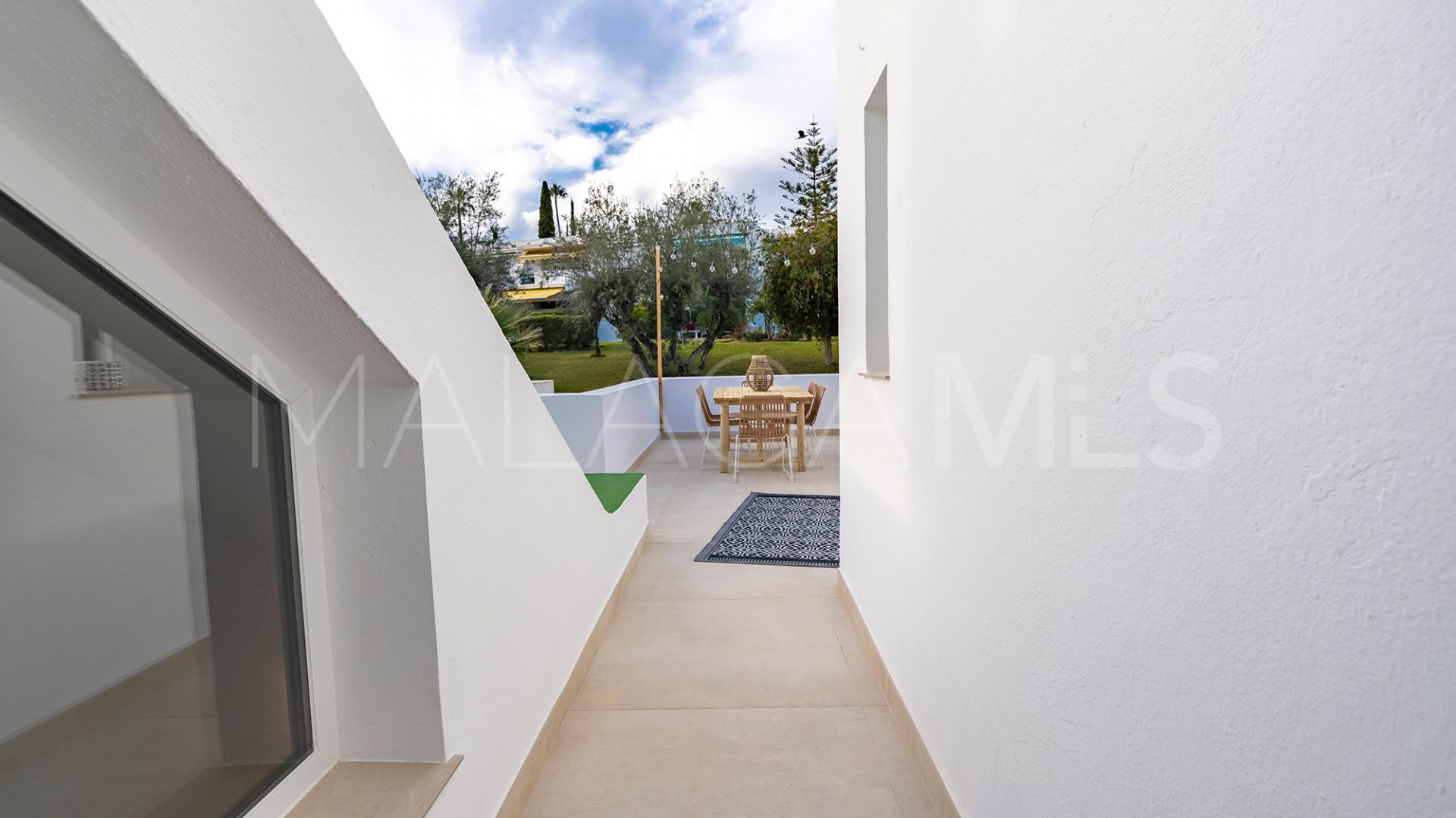 Adosado for sale in Los Algarrobos with 3 bedrooms