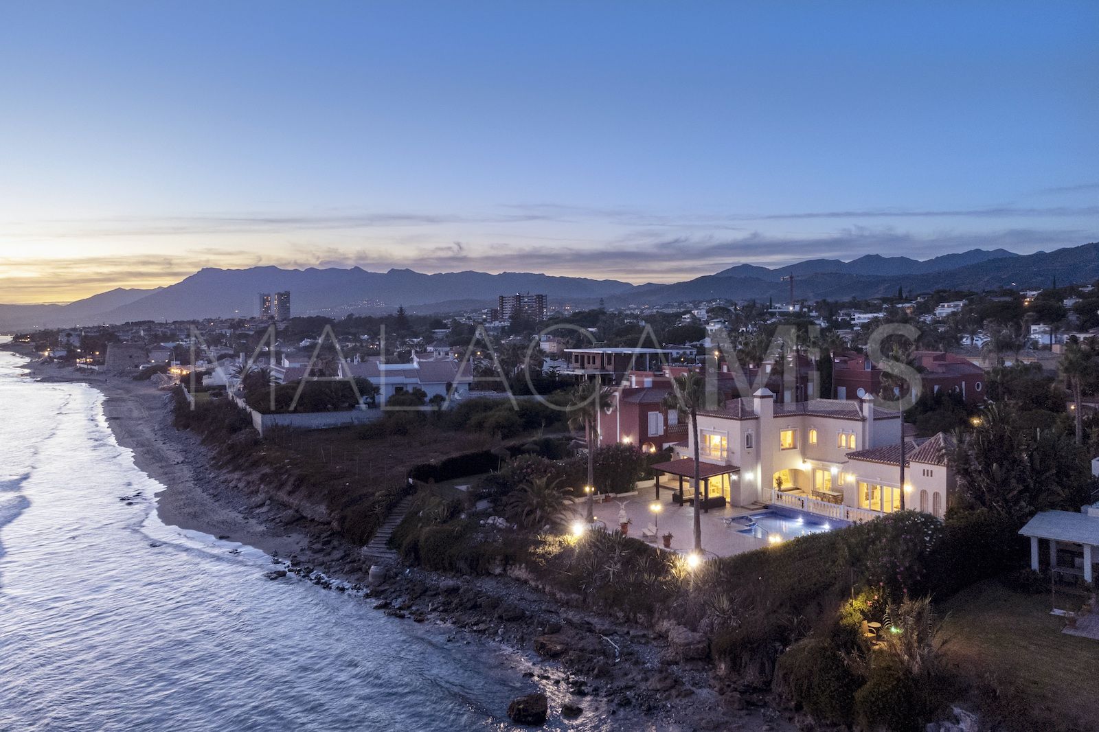 Marbesa 5 bedrooms house for sale