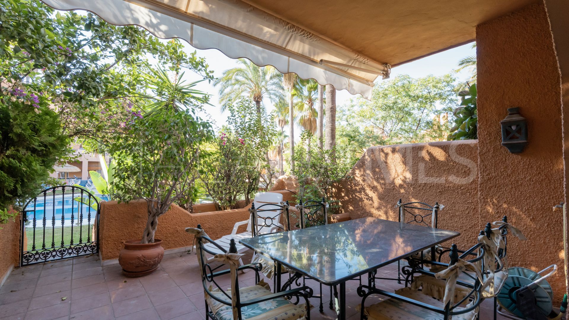 Maison de ville for sale in El Palmeral