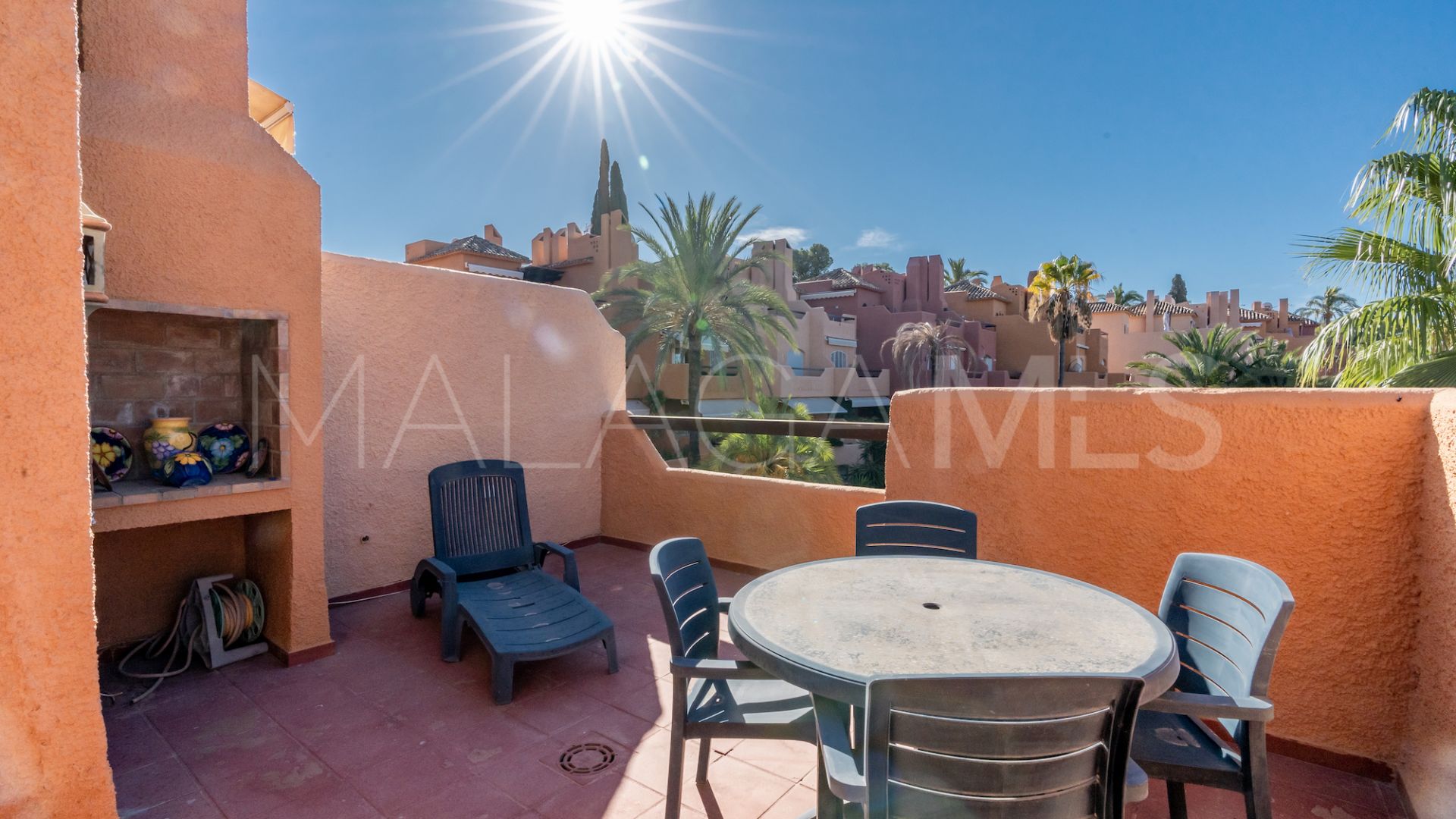 Adosado a la venta with 3 bedrooms in El Palmeral