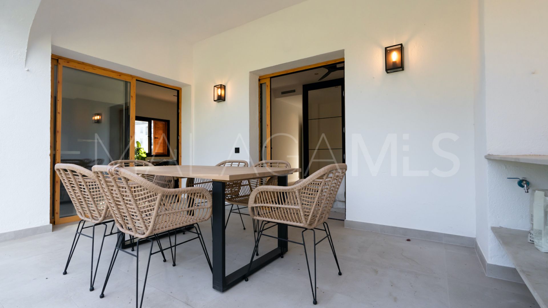 Ground floor apartment with 3 bedrooms for sale in Le Village