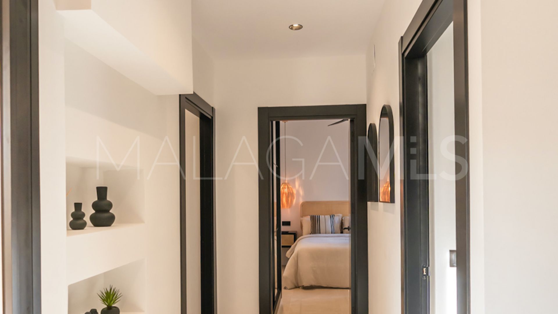 Ground floor apartment with 3 bedrooms for sale in Le Village