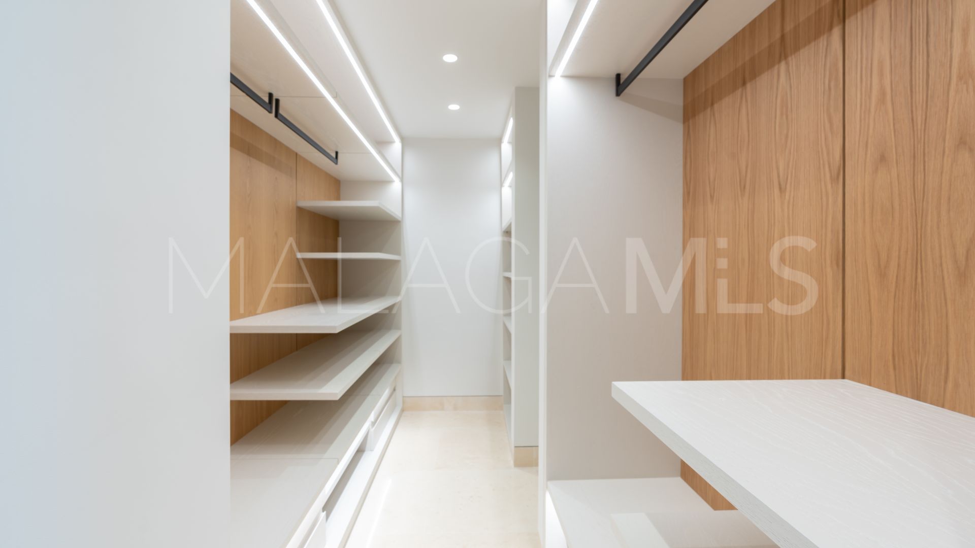 Marbellamar 5 bedrooms semi detached house for sale