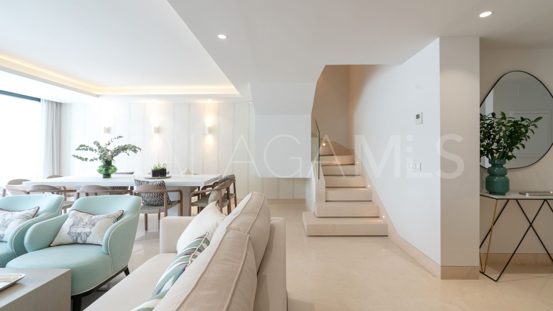 Marbellamar 5 bedrooms semi detached house for sale