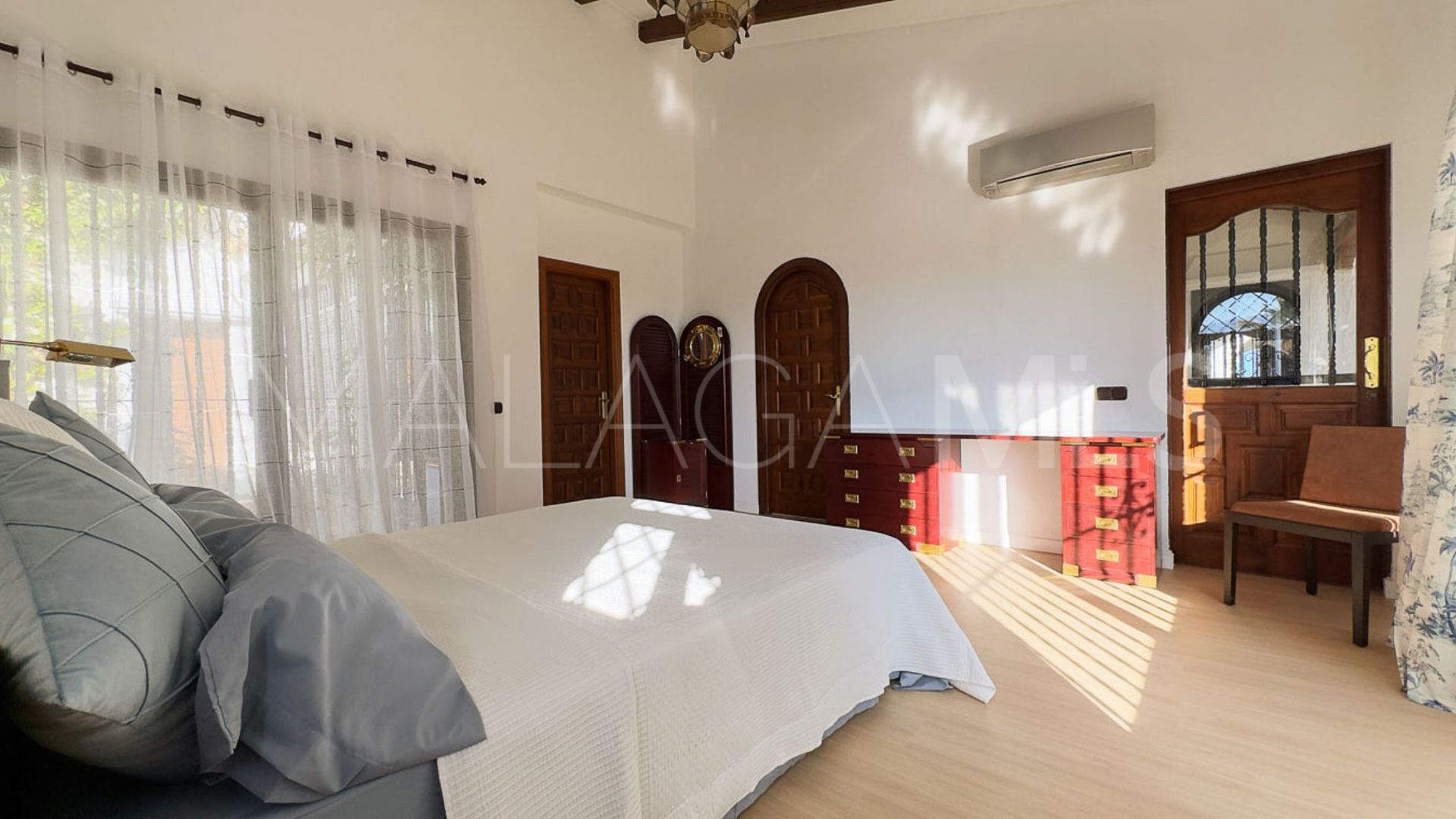 For sale 4 bedrooms house in El Rosario