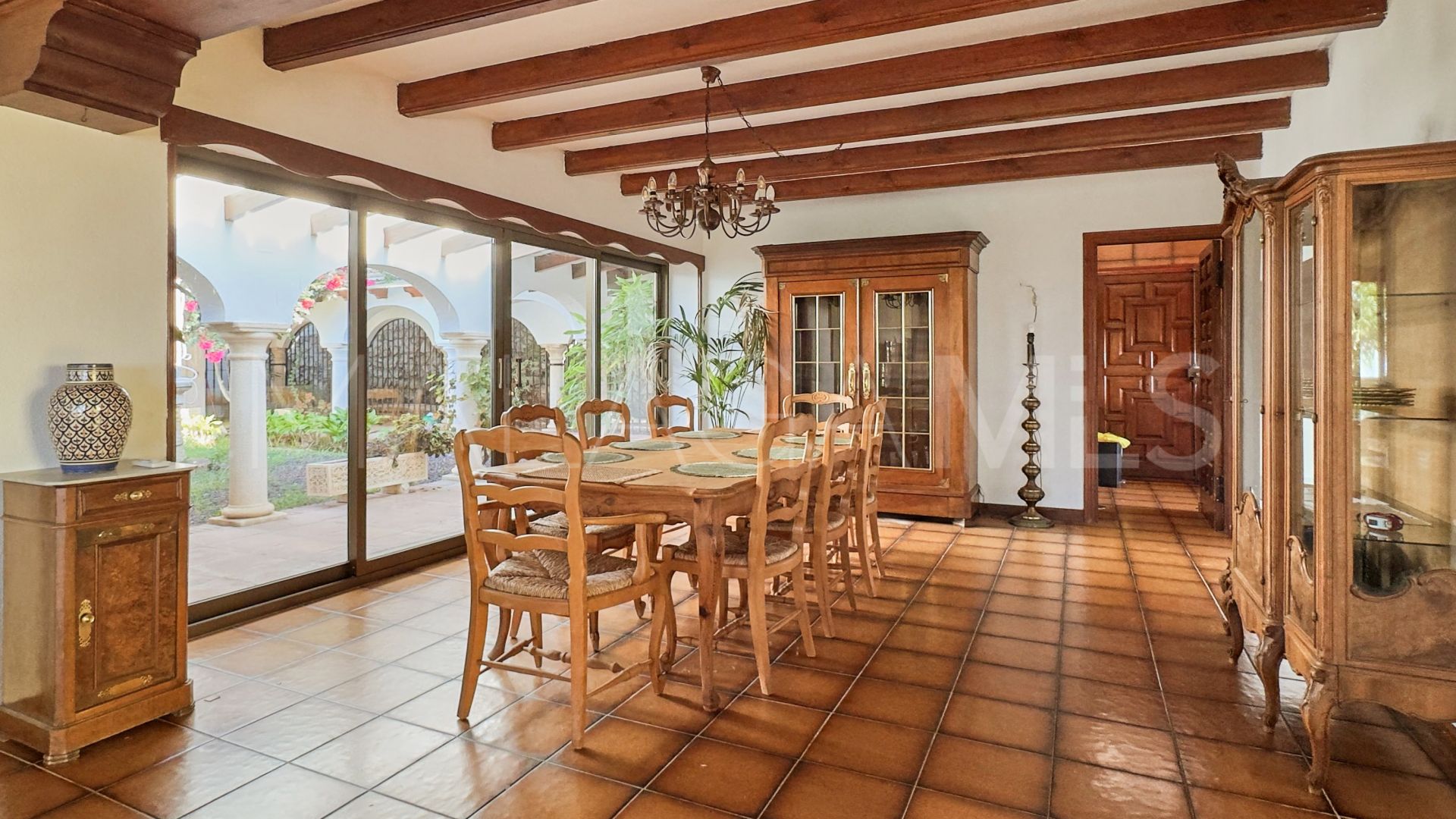 For sale 4 bedrooms house in El Rosario