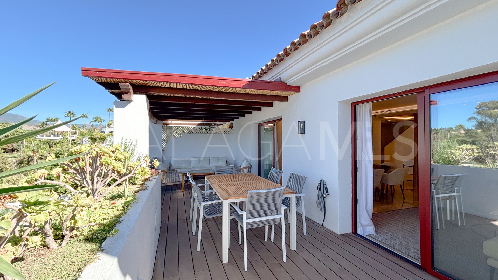 For sale duplex penthouse with 3 bedrooms in Coto Real