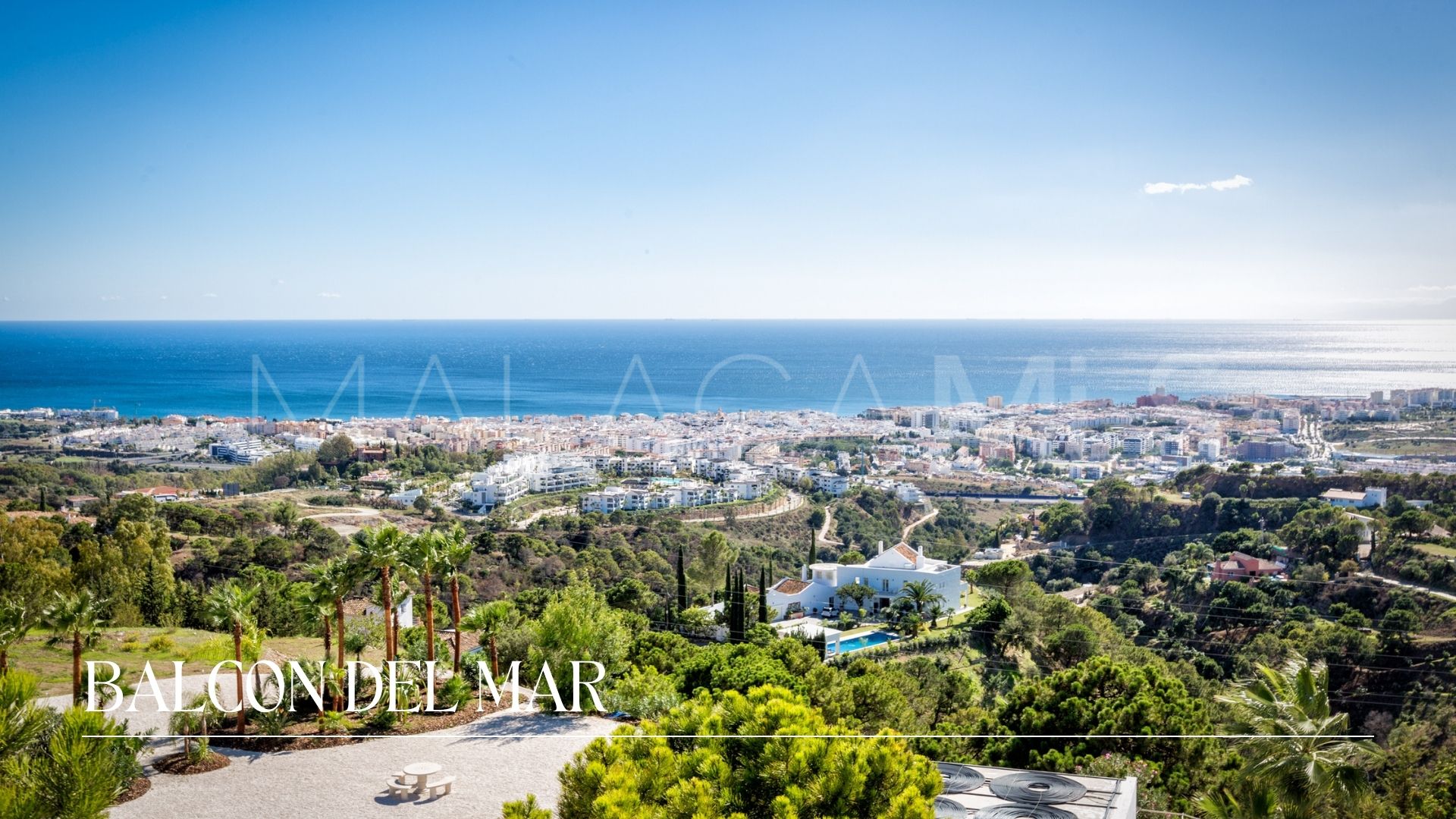 For sale villa with 7 bedrooms in Altos de Estepona