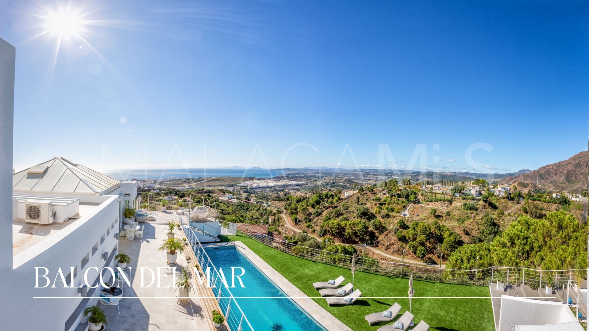 For sale villa with 7 bedrooms in Altos de Estepona