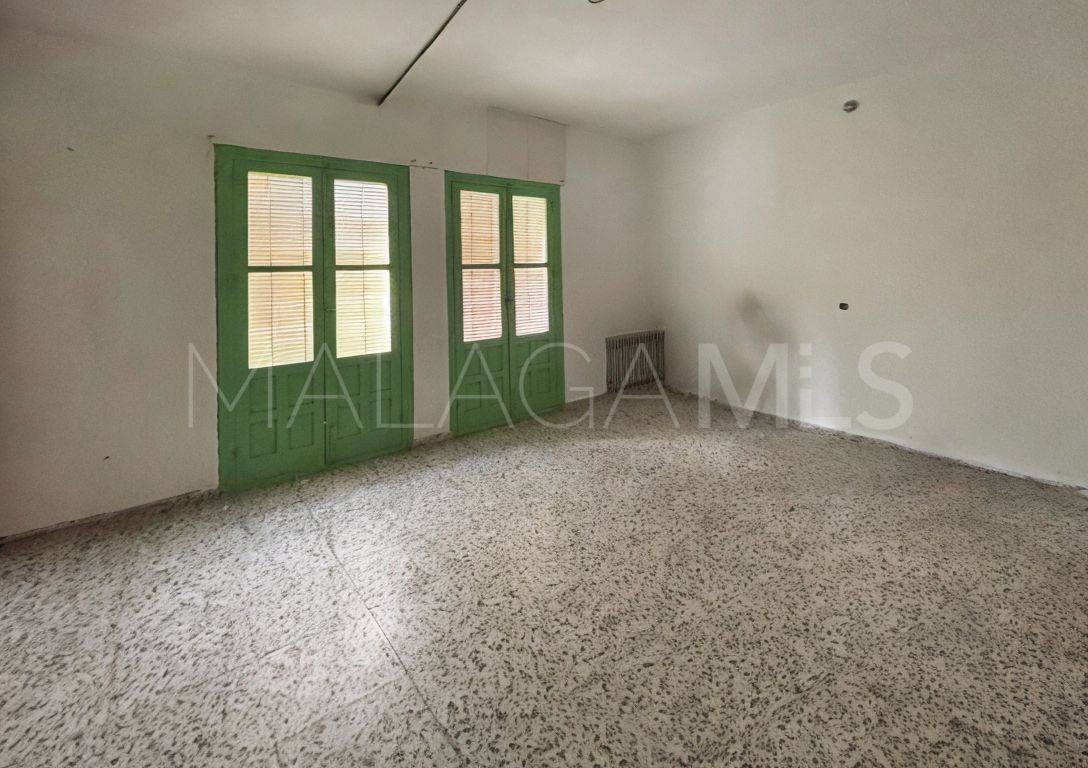 Marbella building for sale