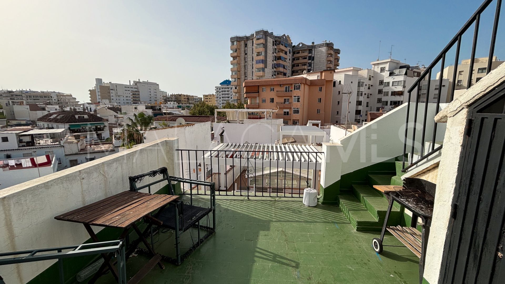Marbella building for sale